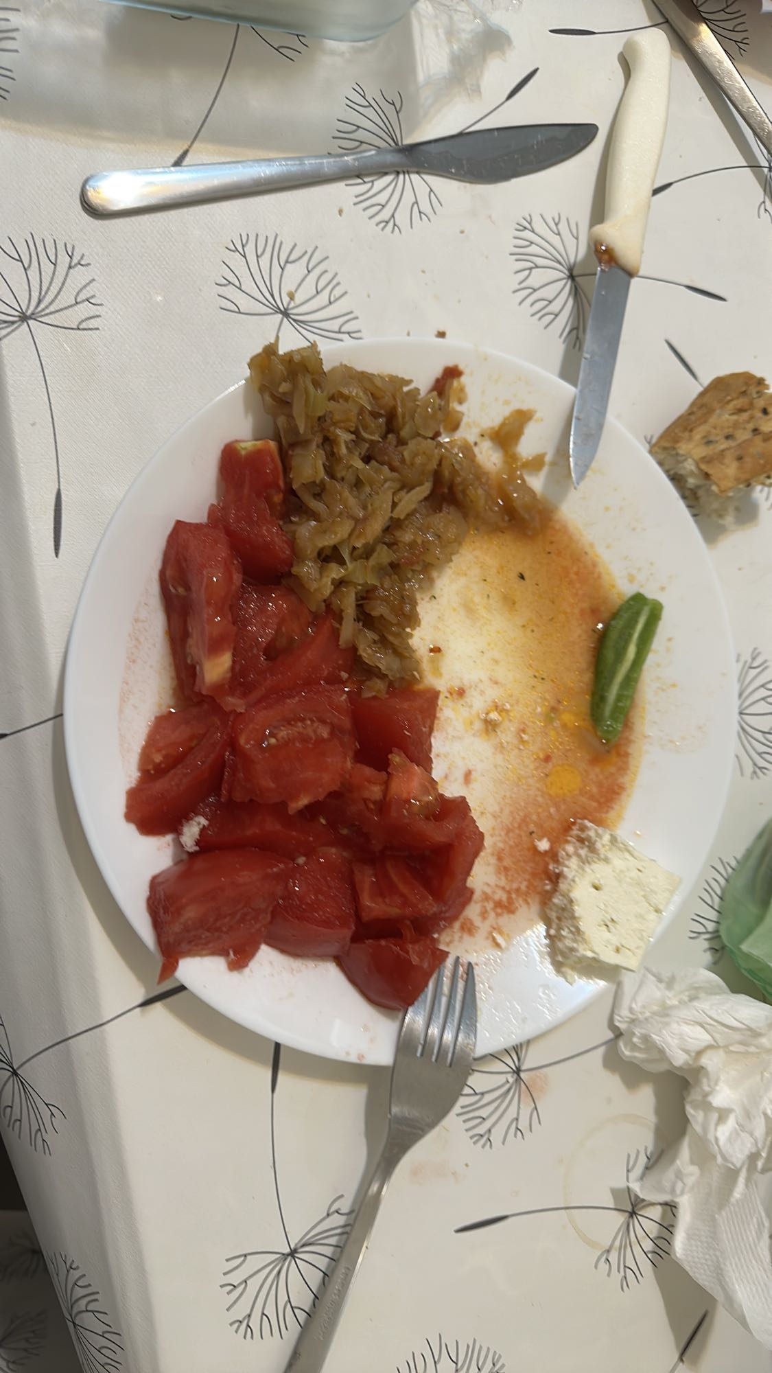 Tomato and Veggie Plate