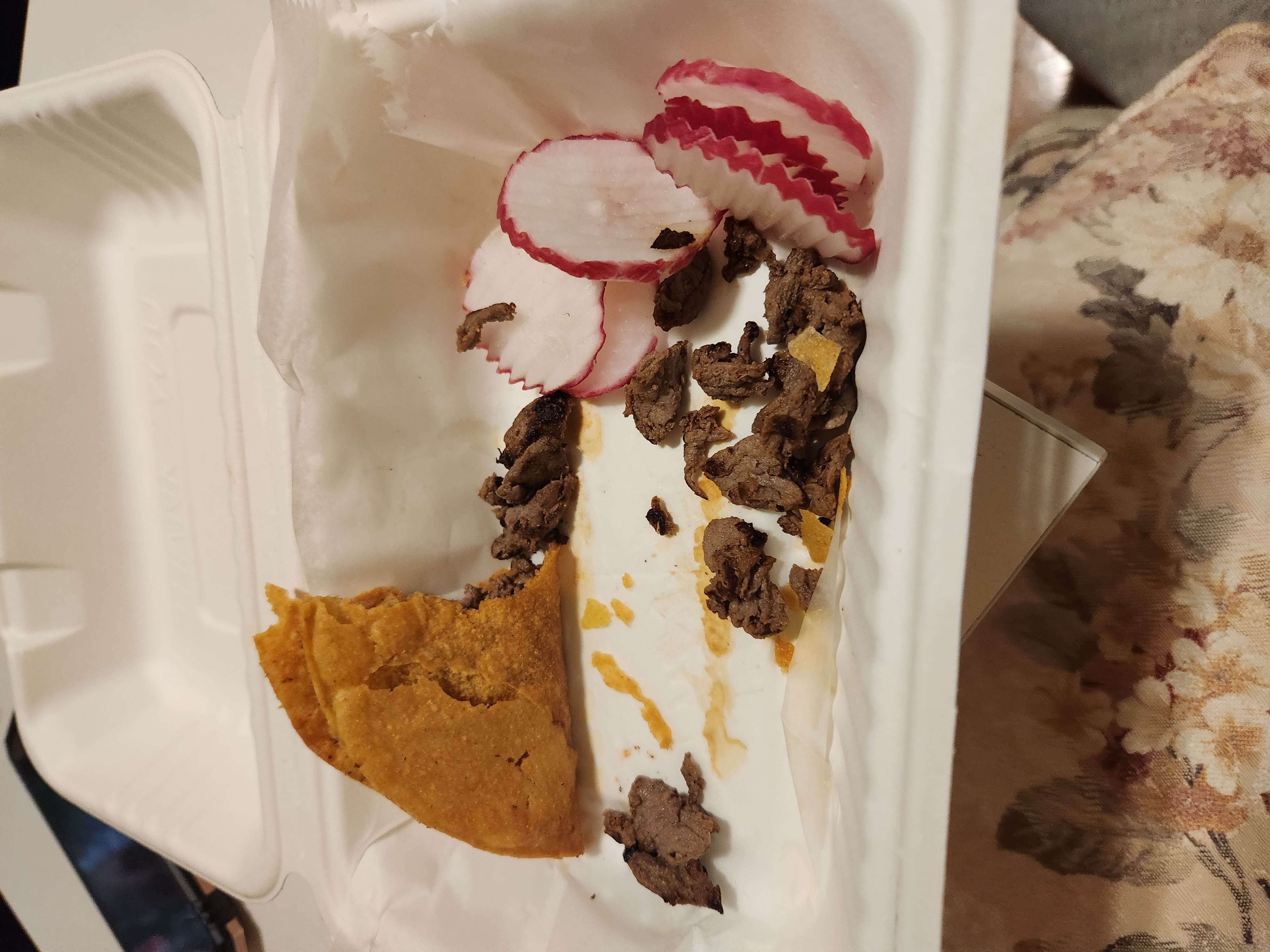 Beef taco with radish