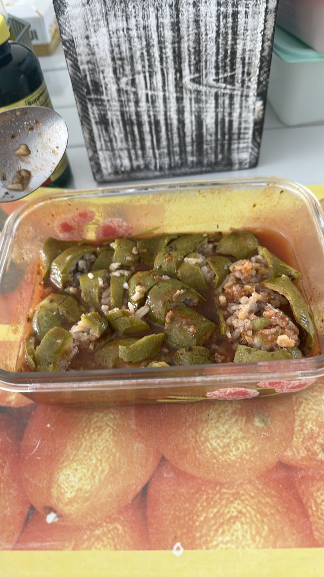 Stuffed zucchini with rice