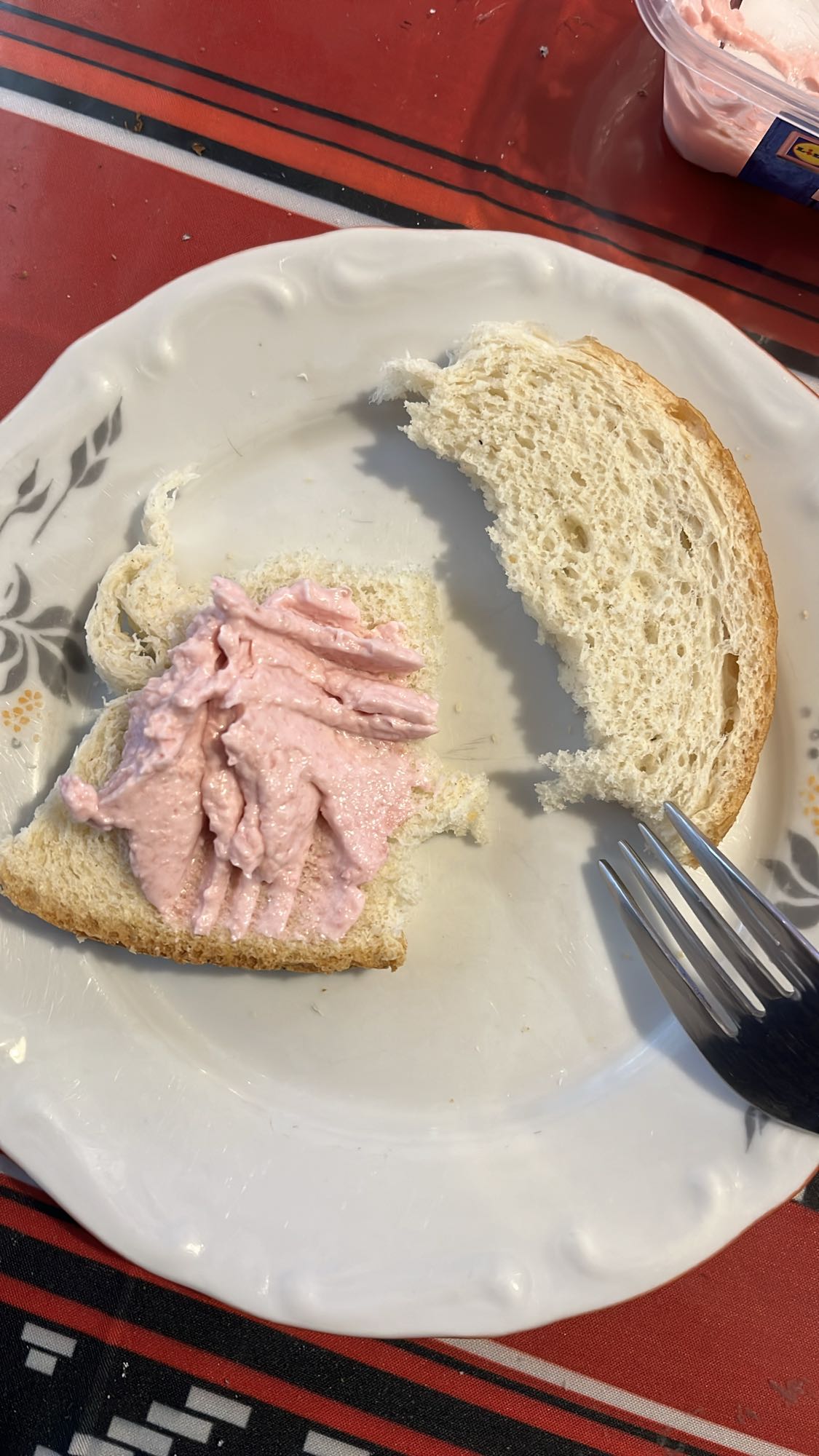 Сандвич с пастет