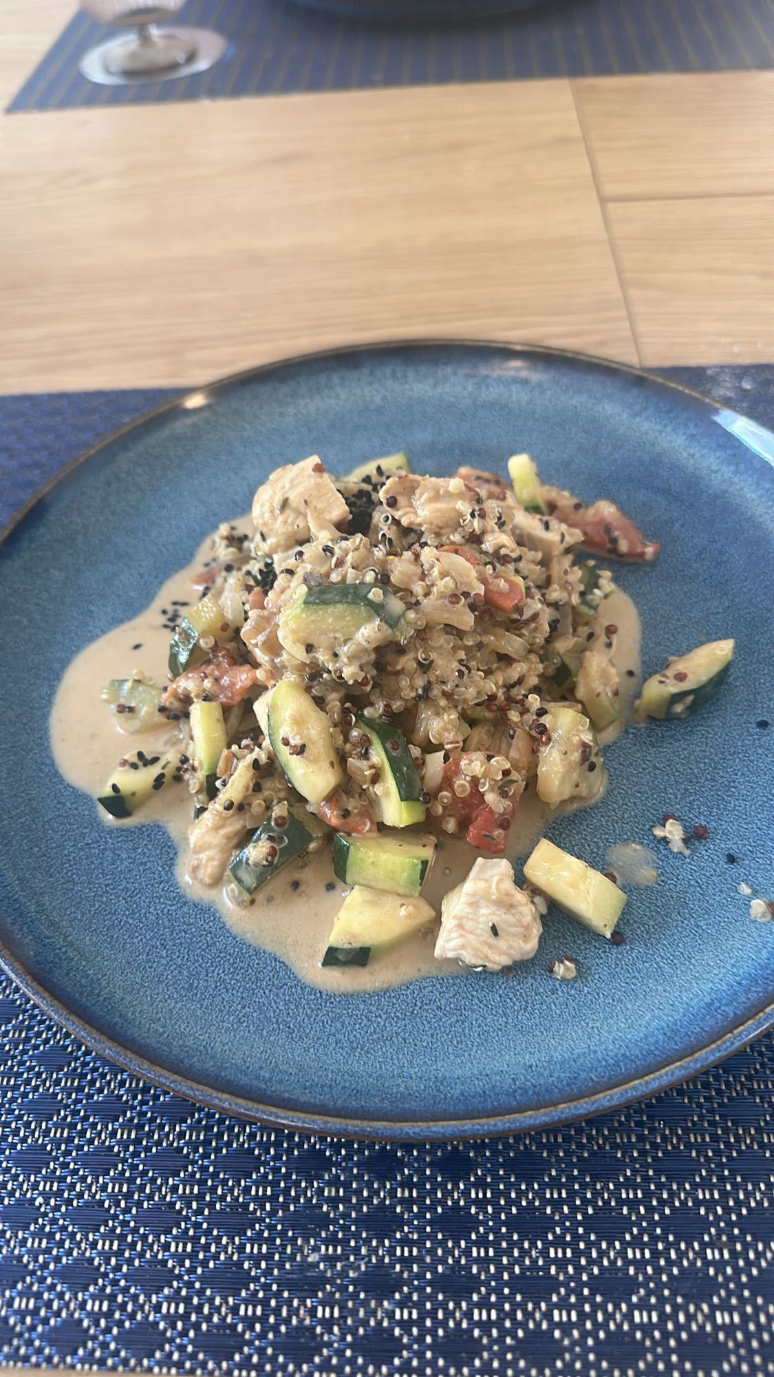 Chicken quinoa veggie bowl