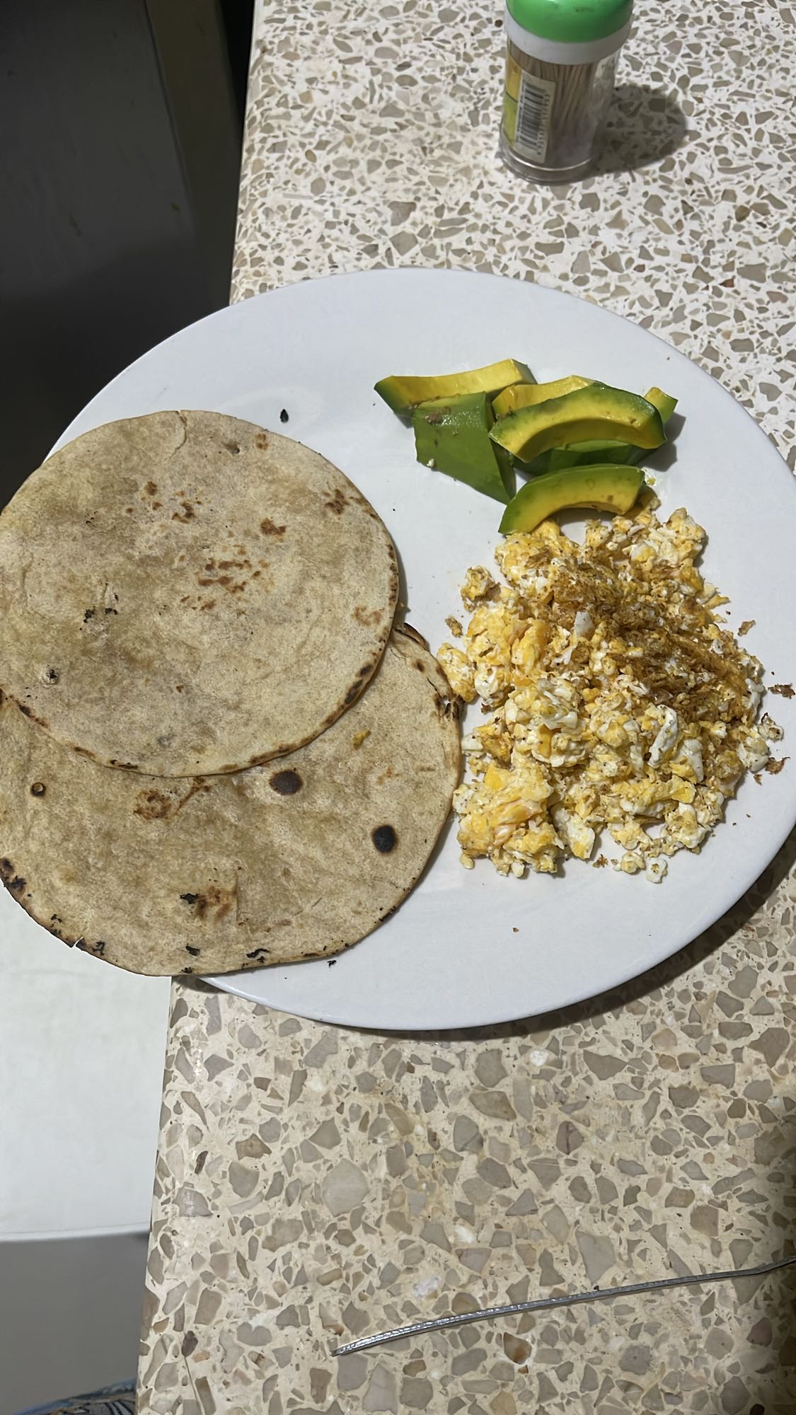 Huevos con tortillas