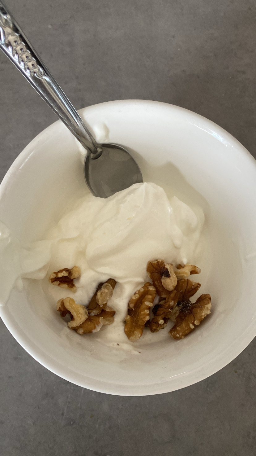 yogur con nueces