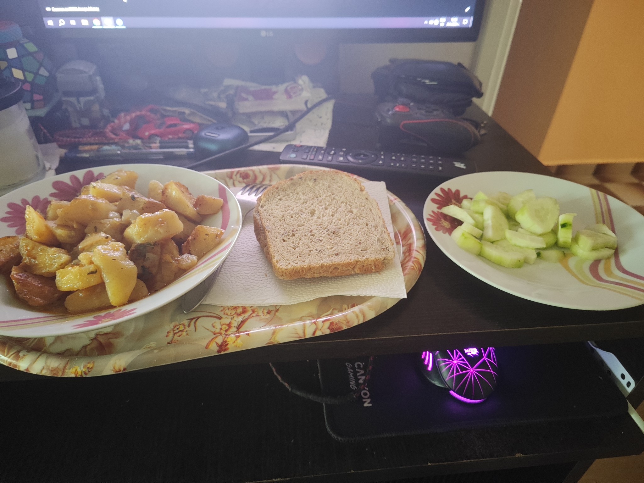 Potatoes, bread, cucumber