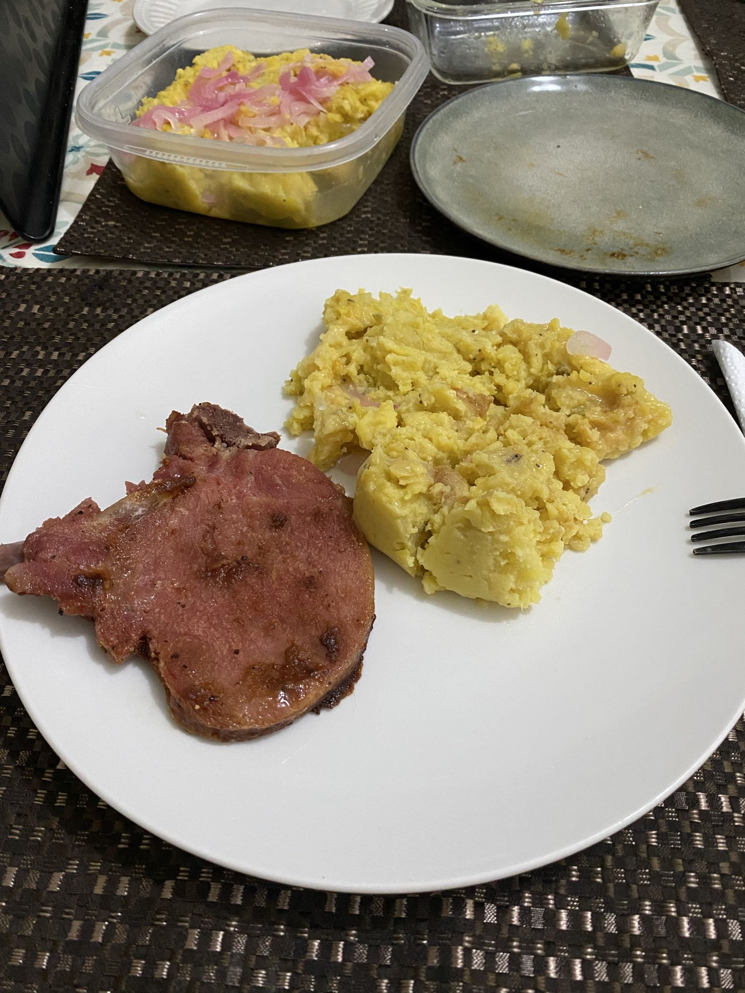 Mangu con chuleta
