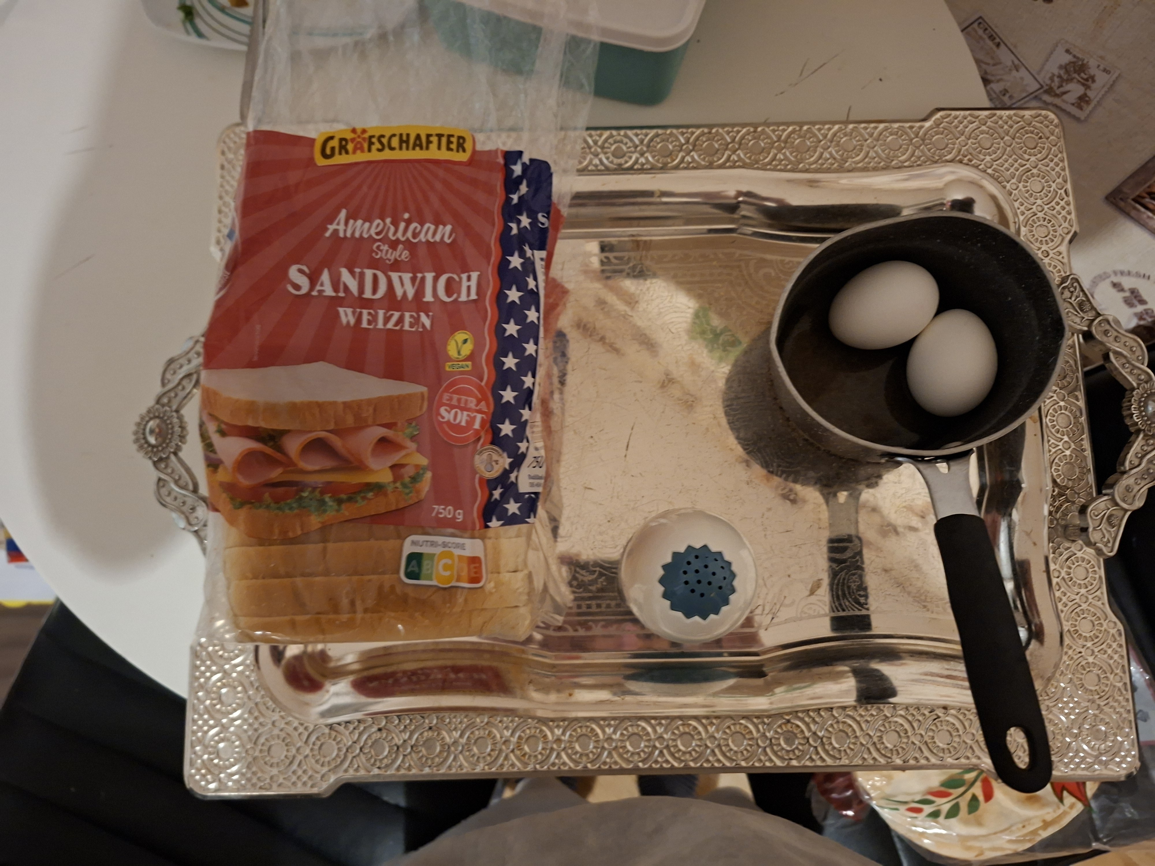 Sandwichbrot und Eier