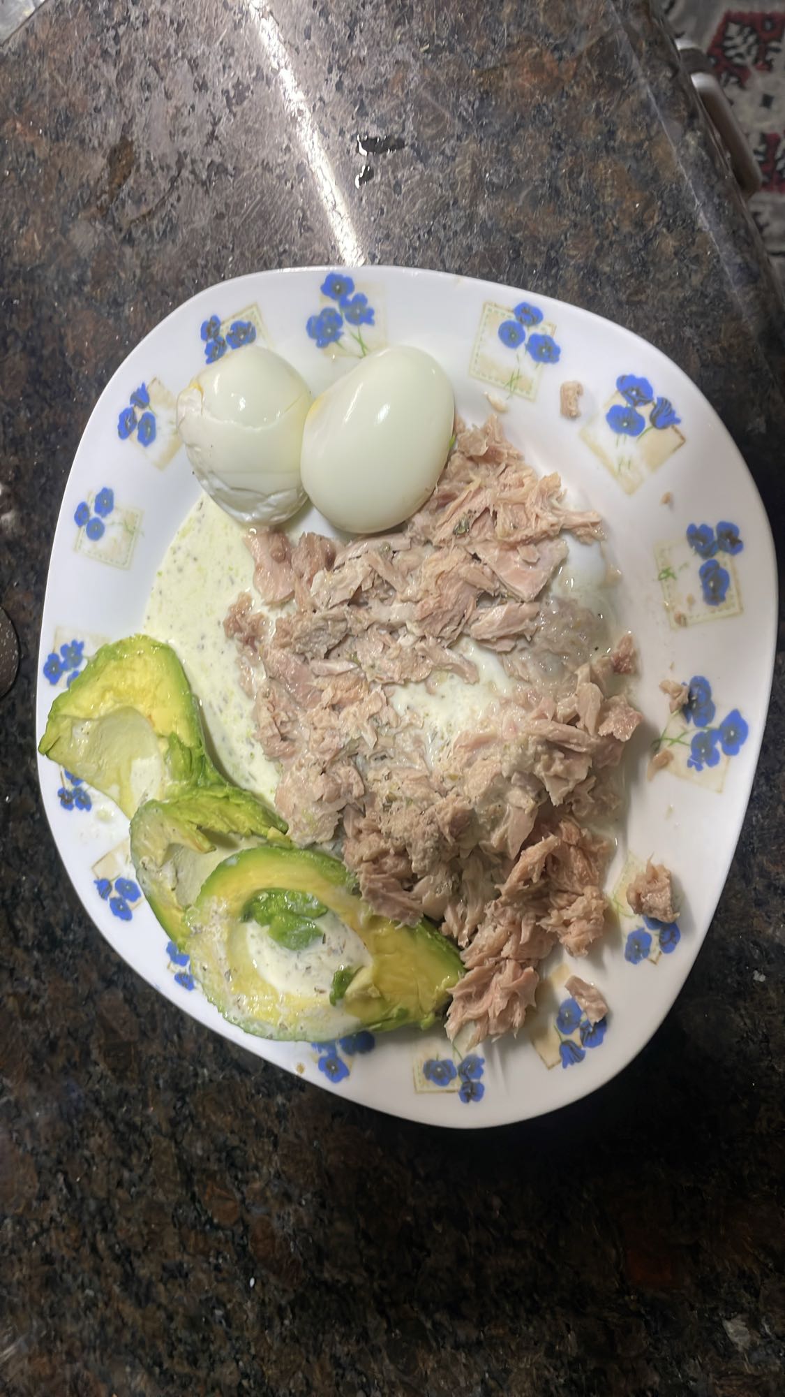 Tuna Egg Avocado Plate