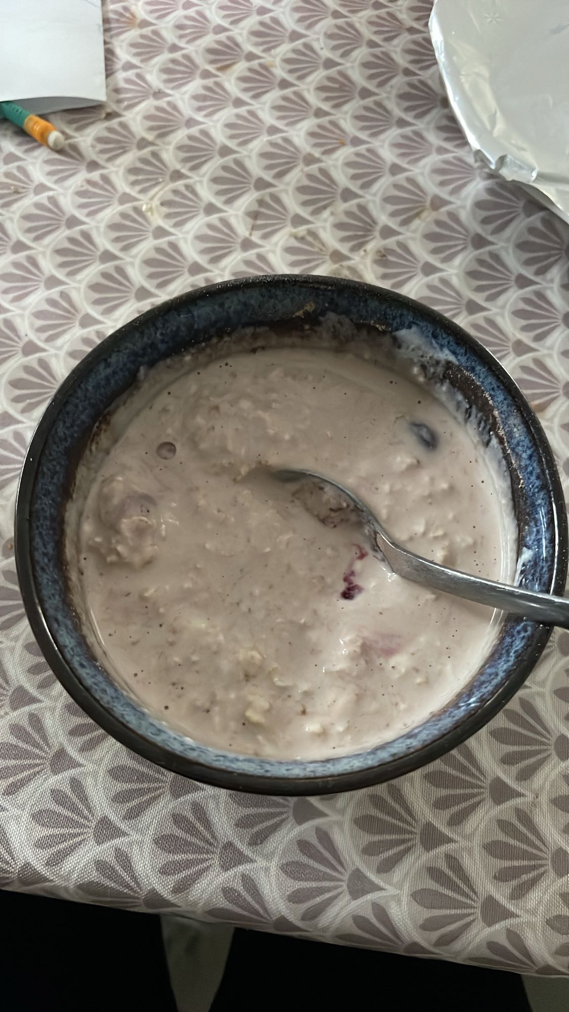 iaurt cu ovăz și fructe