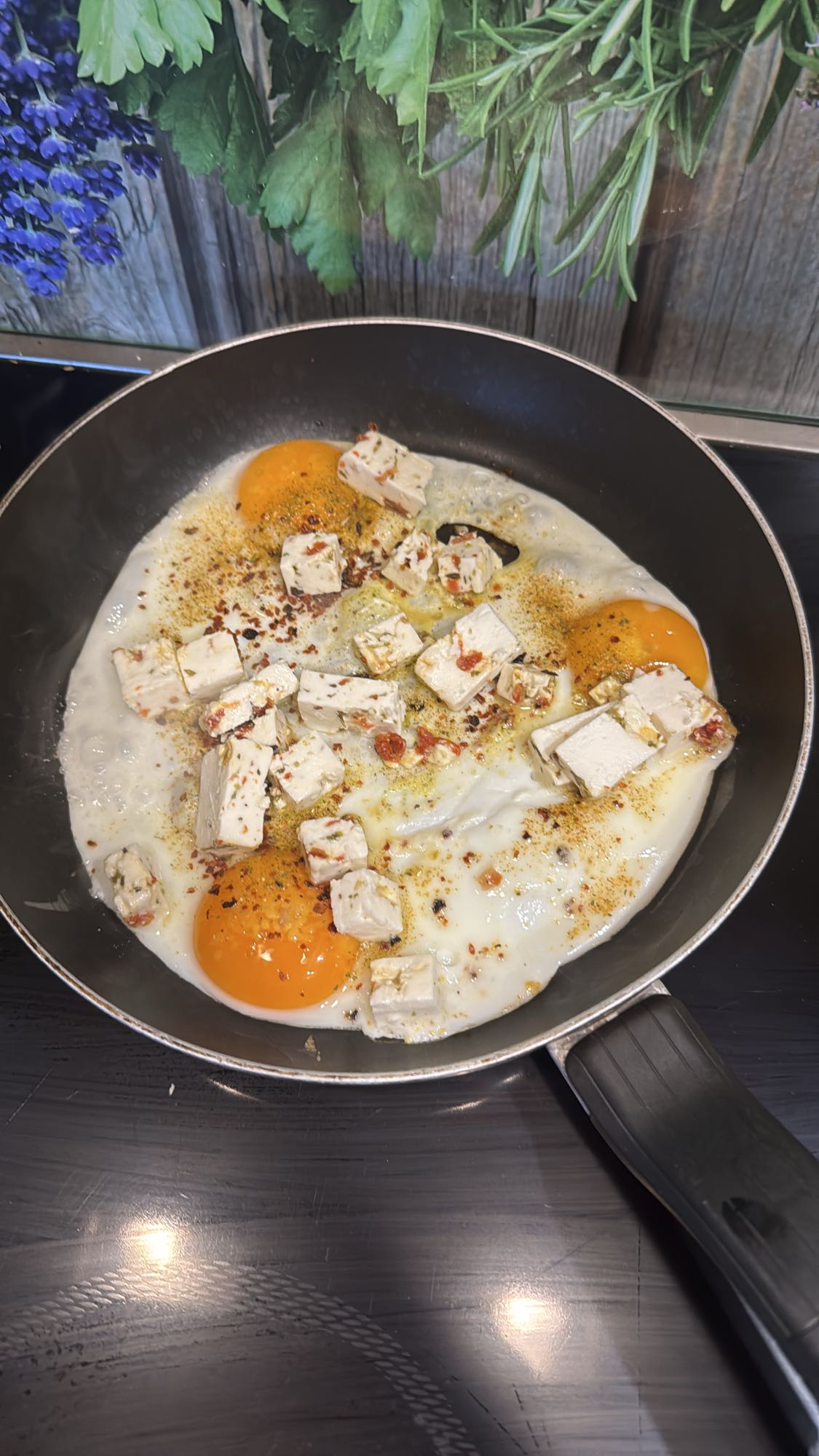 Gebakken eieren met feta