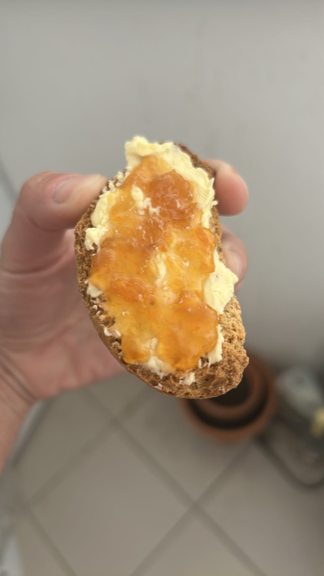 Tartine confiture beurre