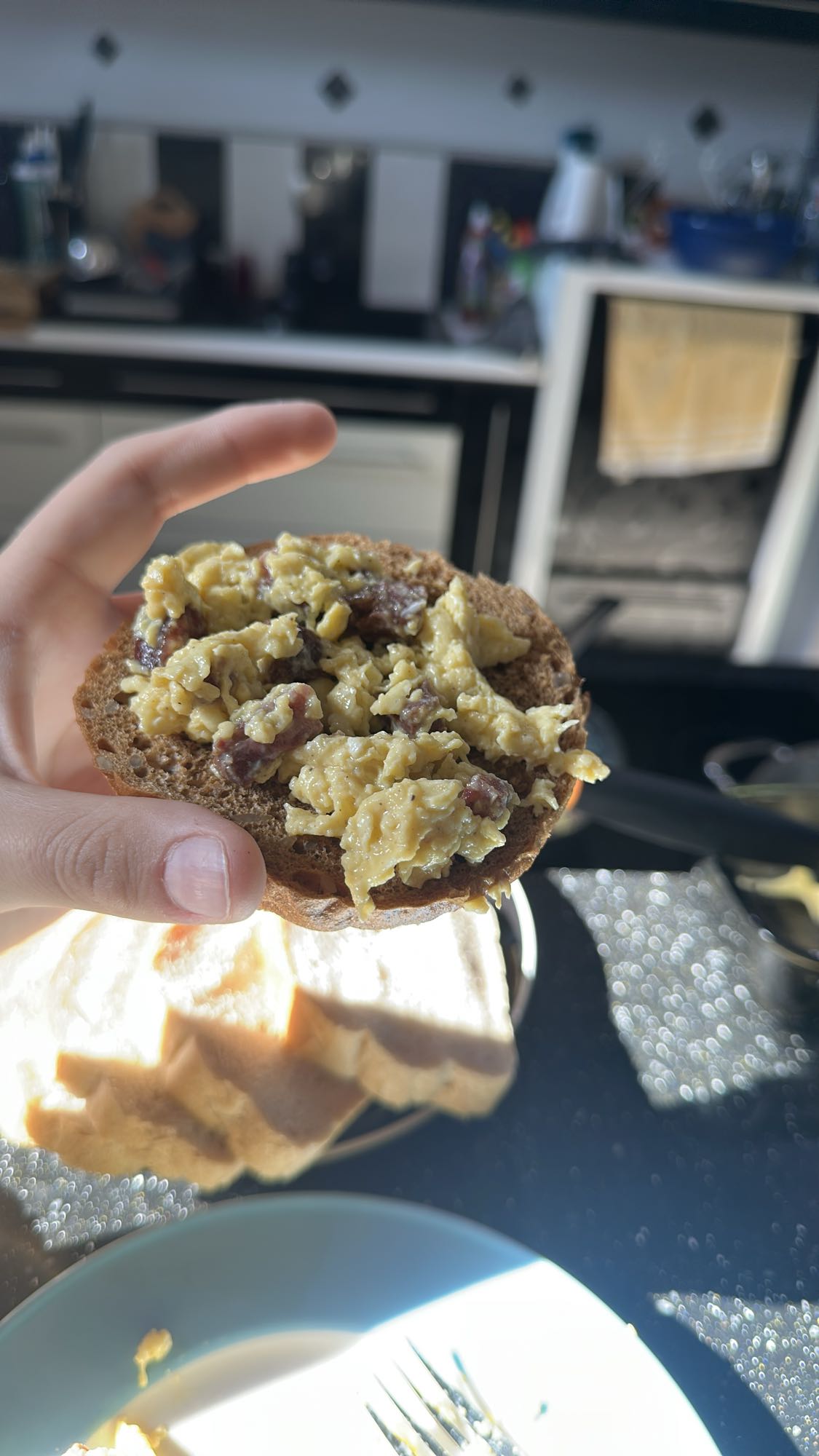 Jajecznica na chlebie