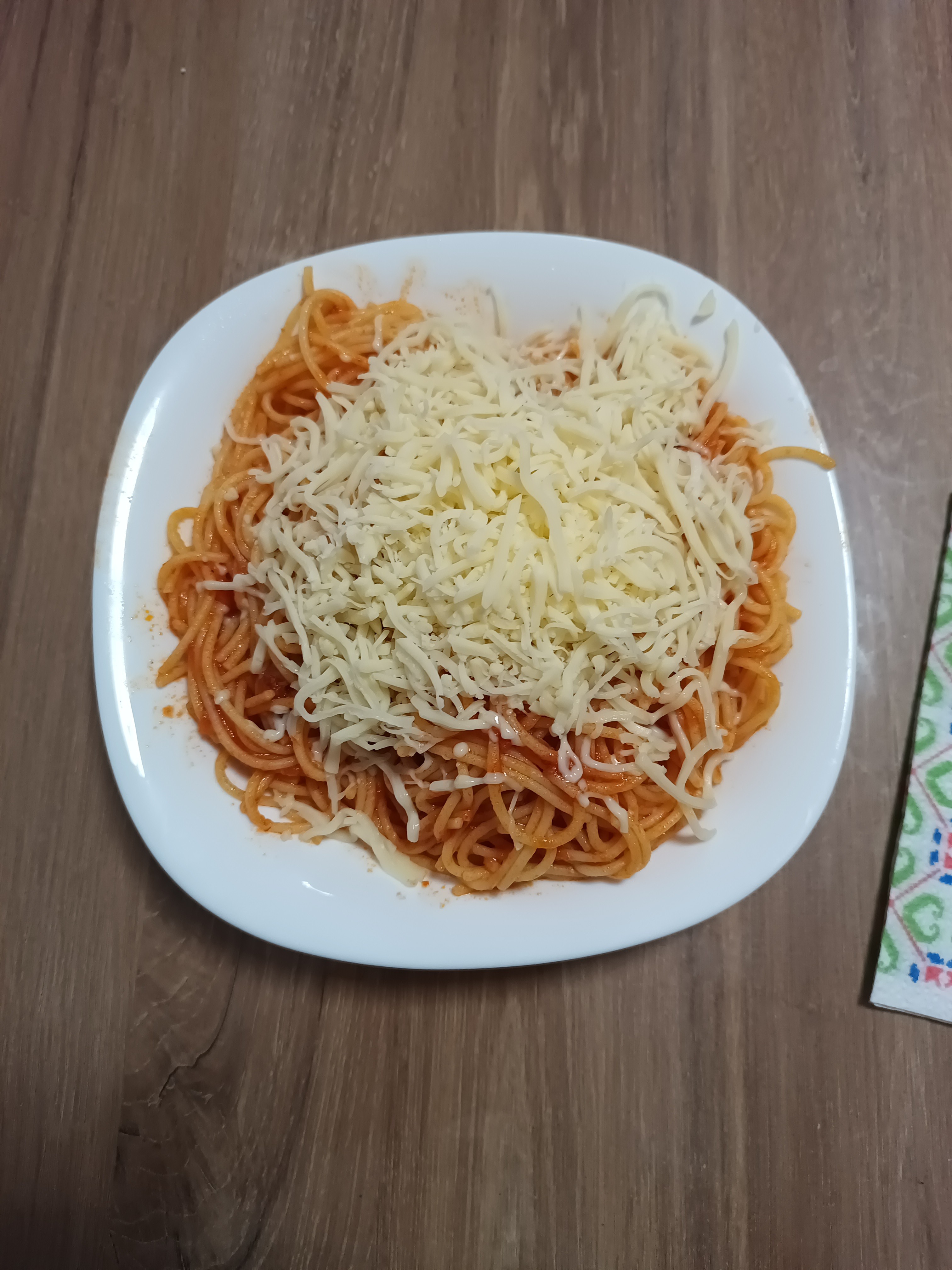 Cheesy Tomato Spaghetti