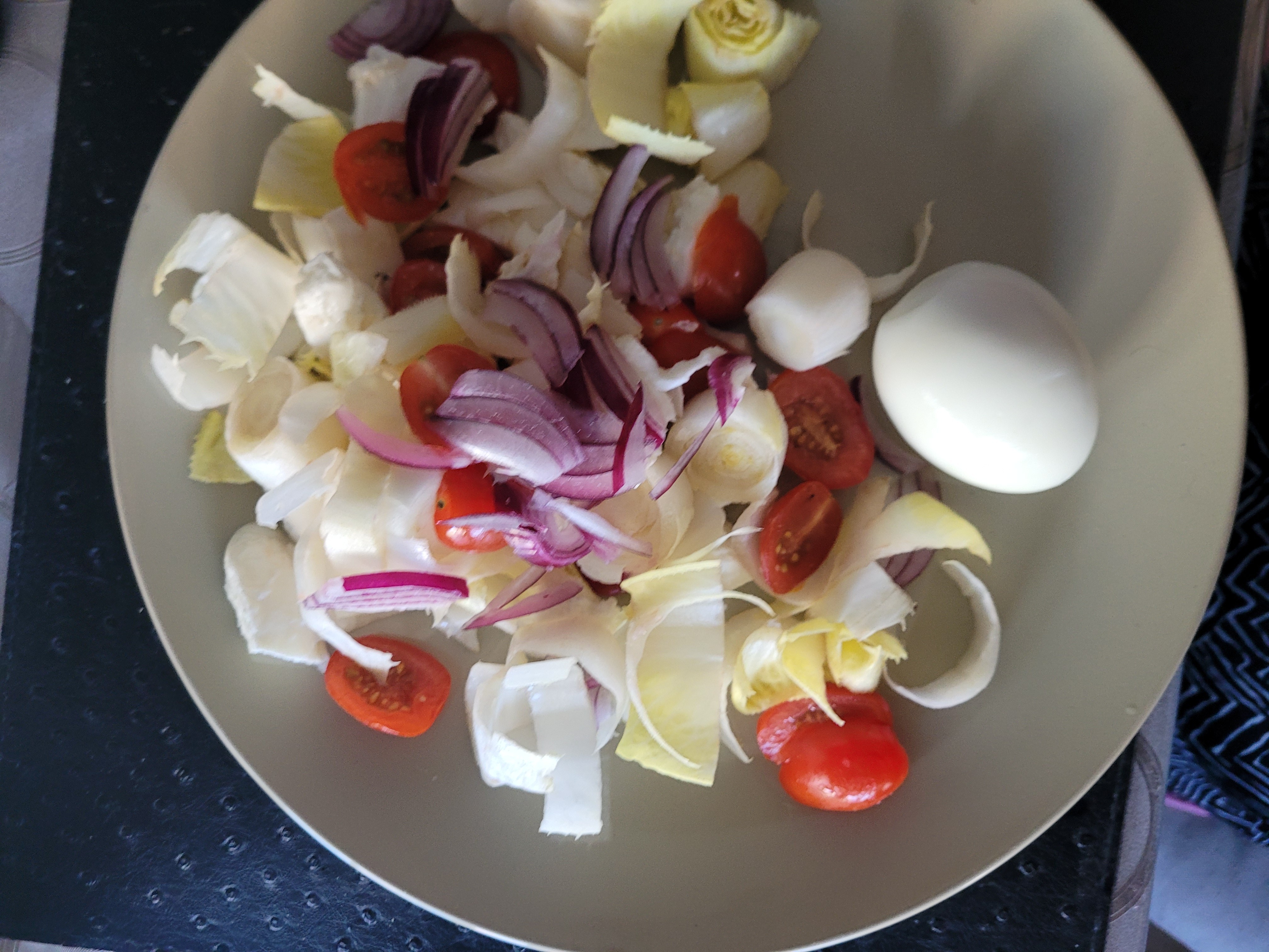 Salade œuf et légumes