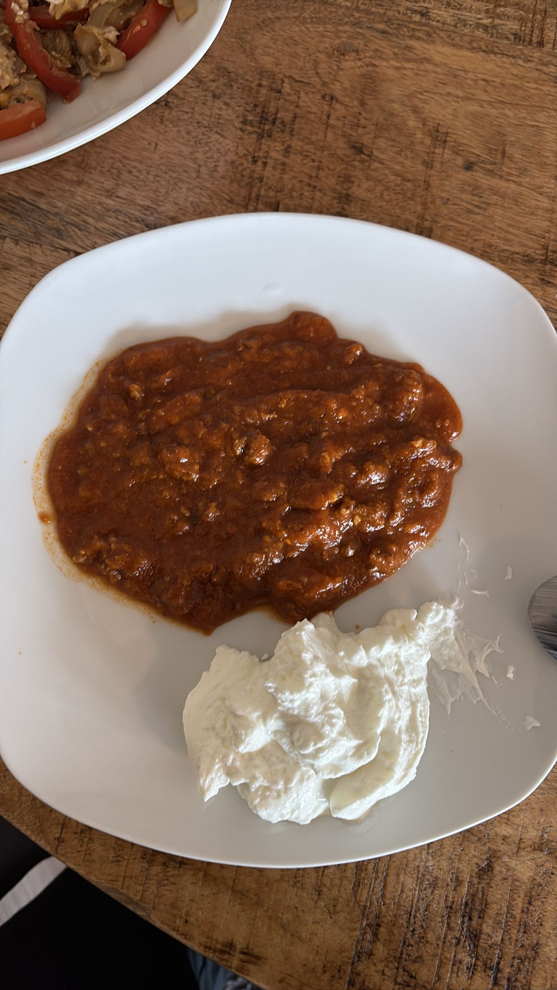 gehaktsaus met yoghurt