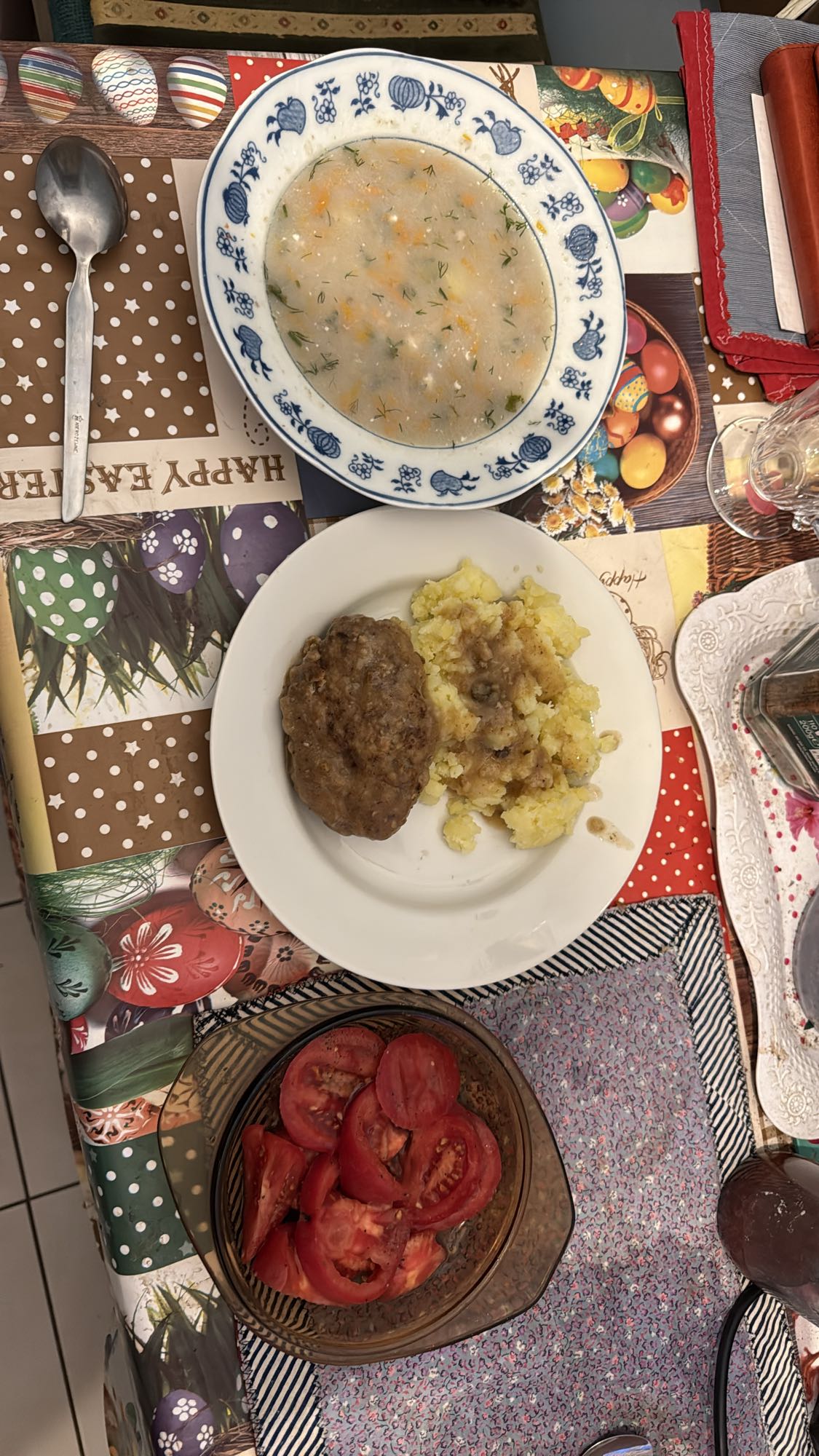 kotlet, ziemniaki, zupa, pomidor