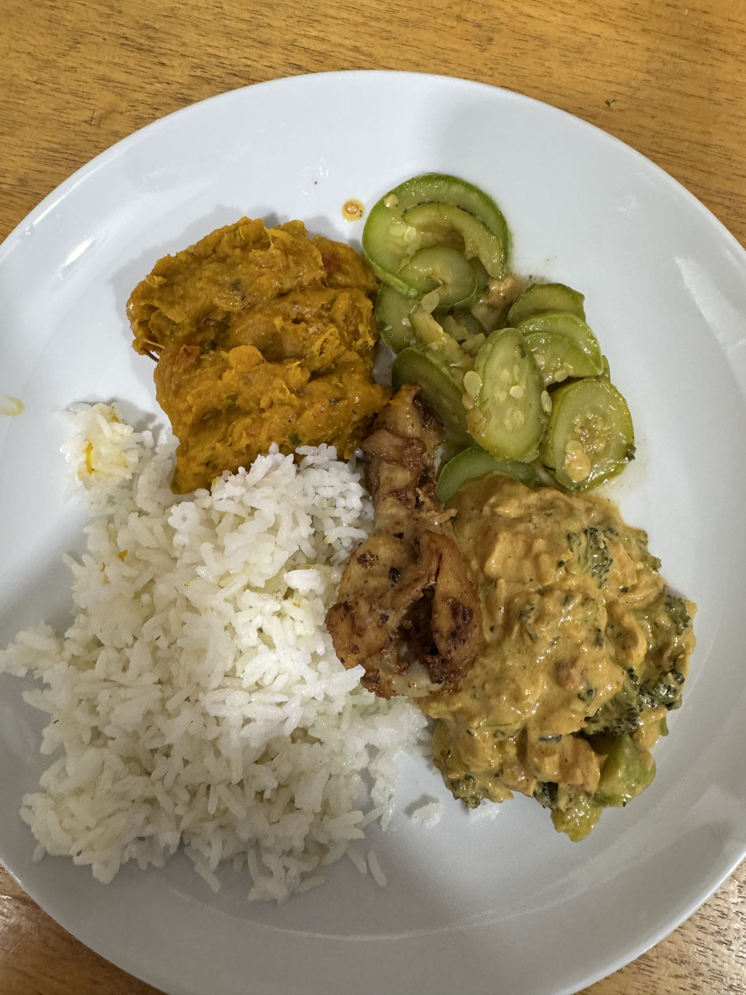 Prato com arroz e legumes