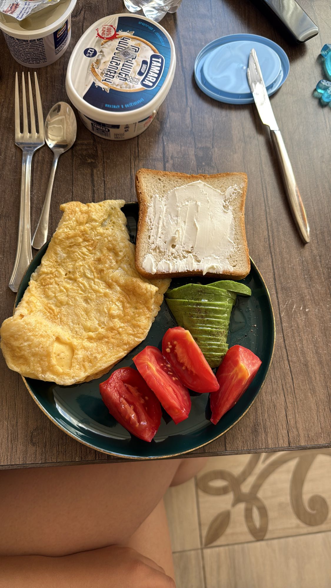 Նախաճաշ ձվով և բանջարեղենով