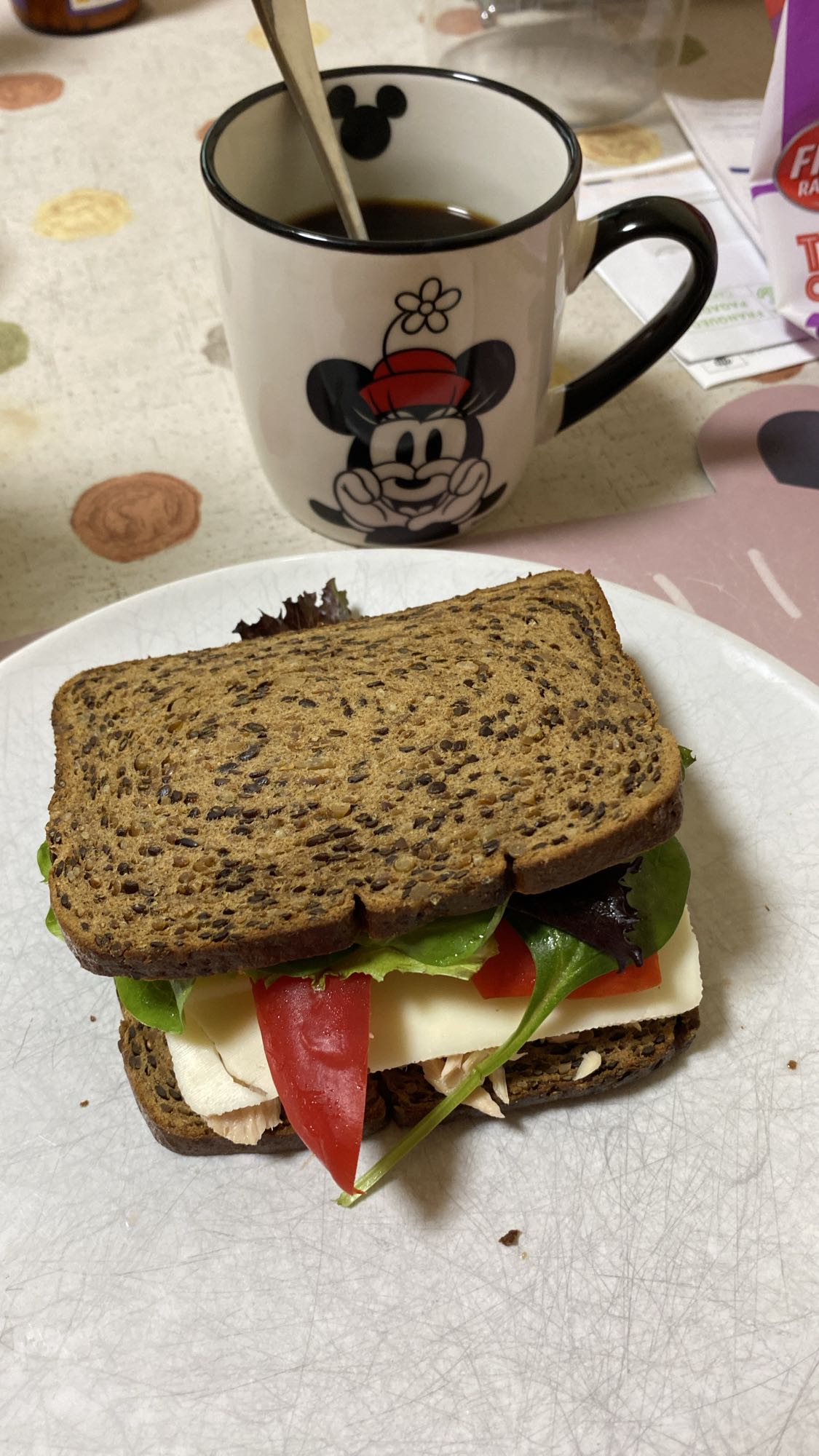 sándwich proteico con atún