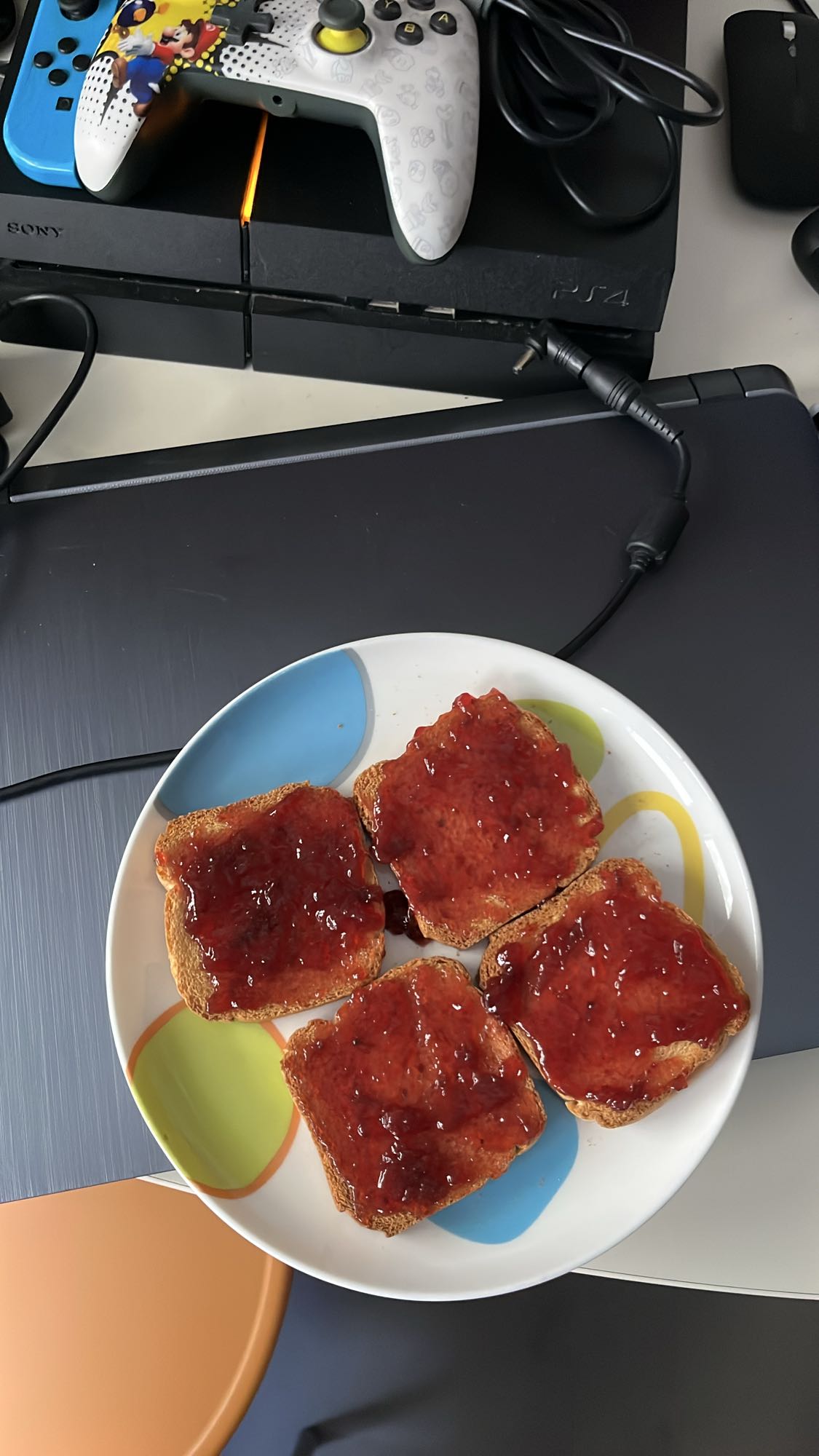 Tostadas con mermelada