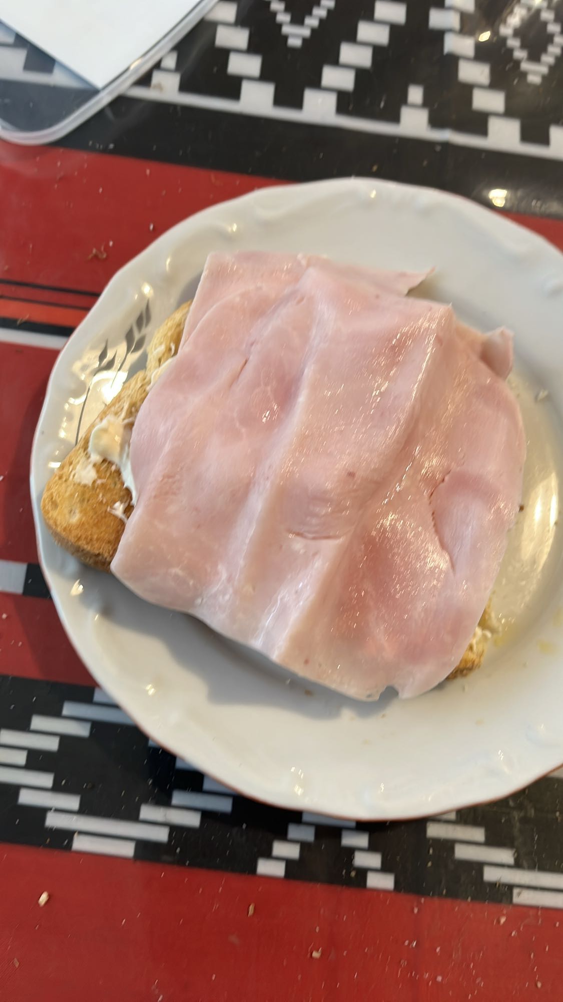 Сандвич с шунка