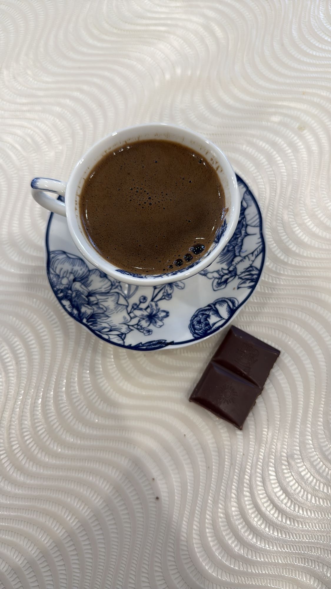 սուրճ և շոկոլադ