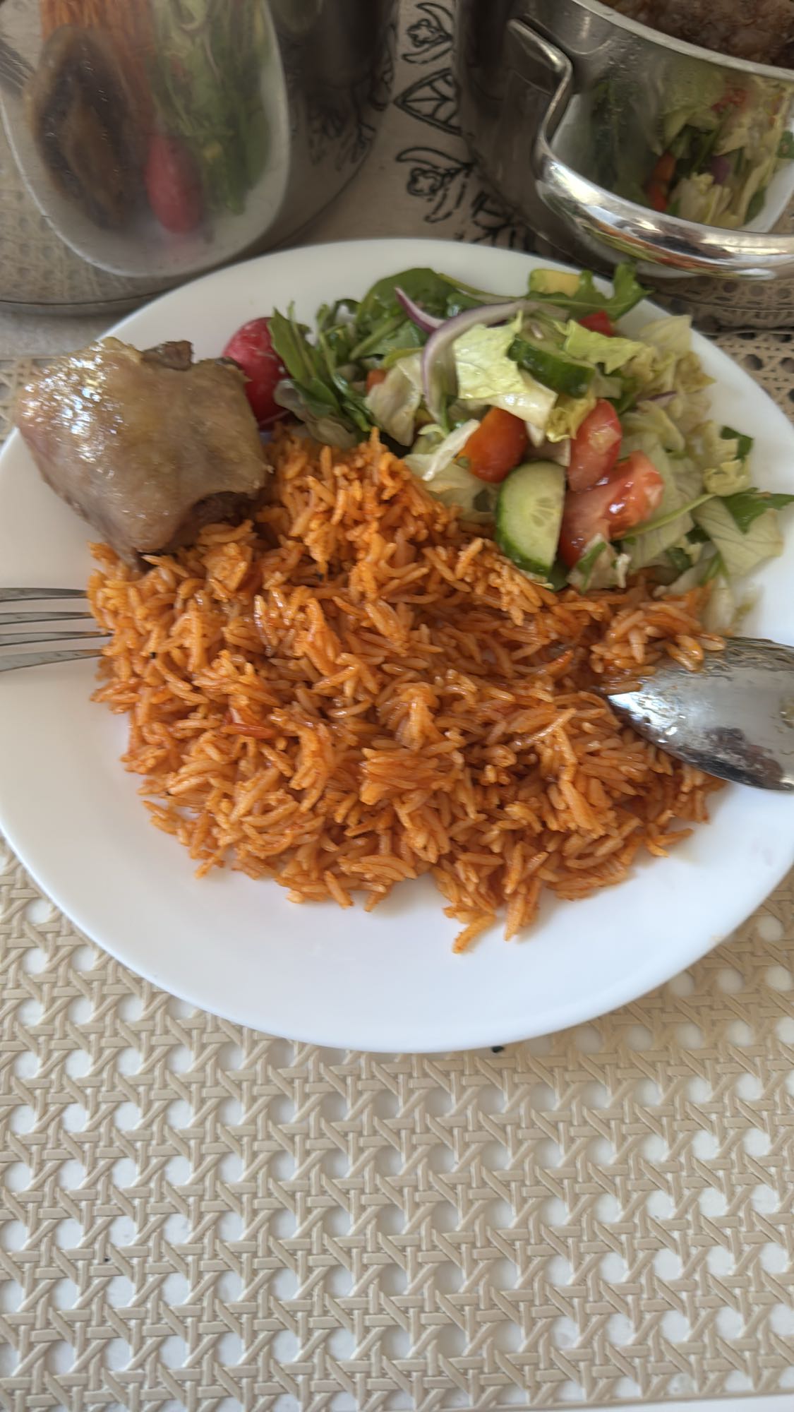 Ris med kyckling och sallad