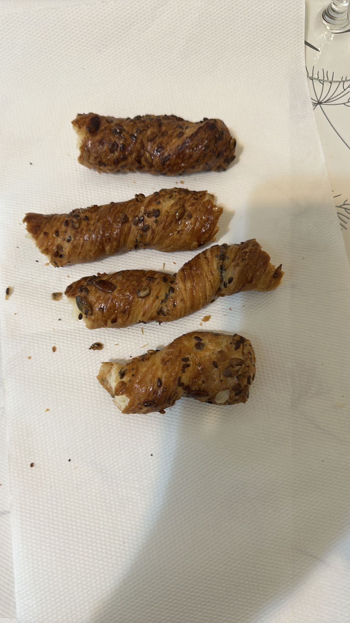 Seeded pastry twists