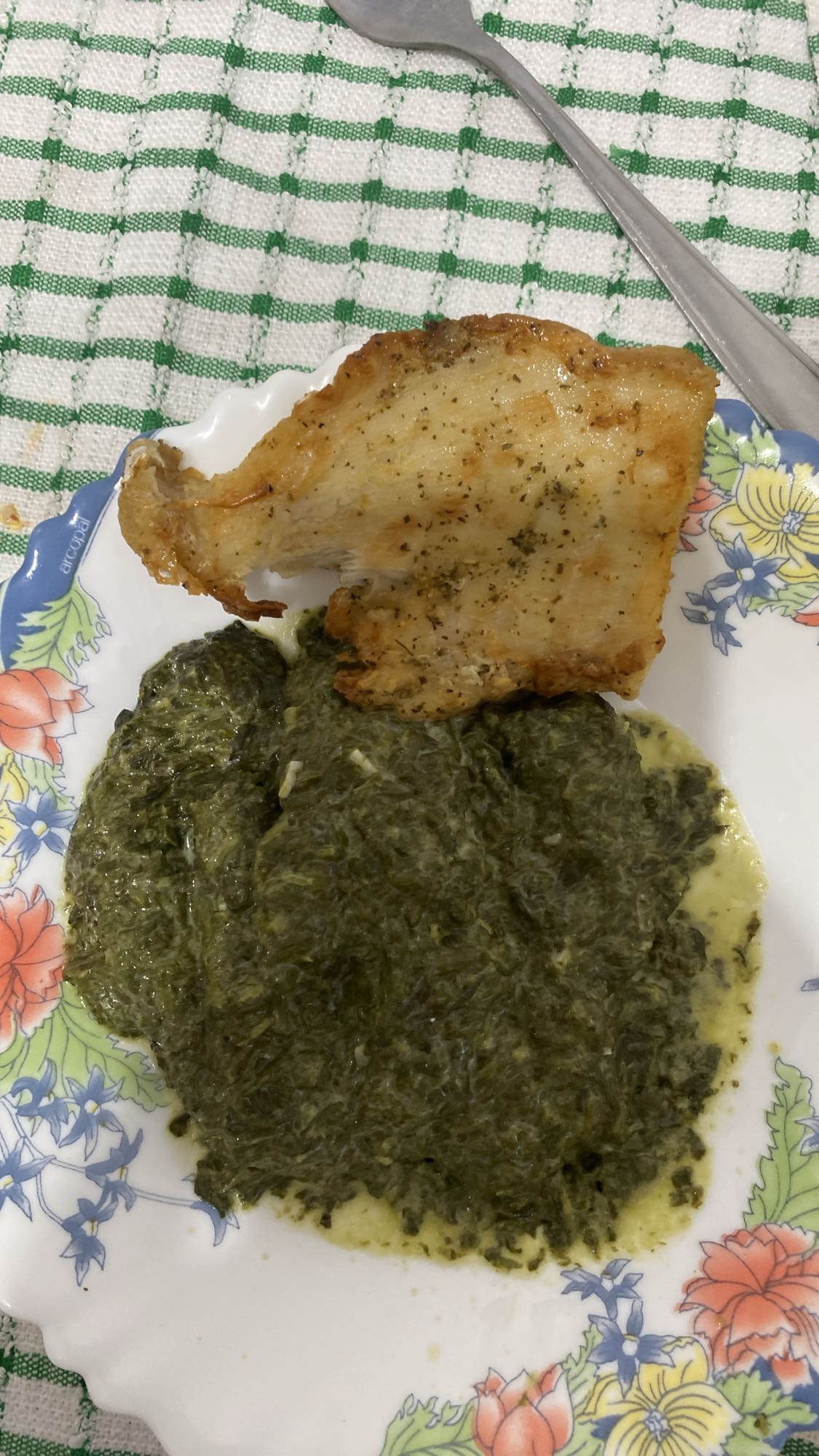 Piept de pui cu spanac