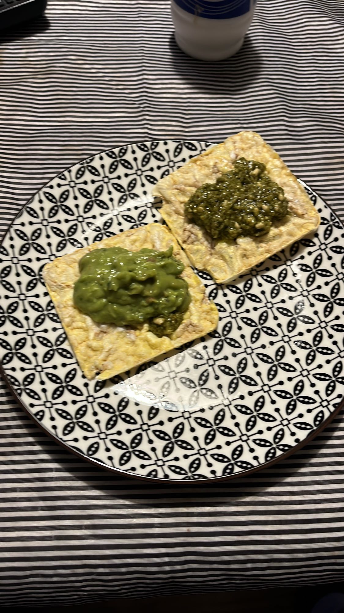 Оризови крекери с дип