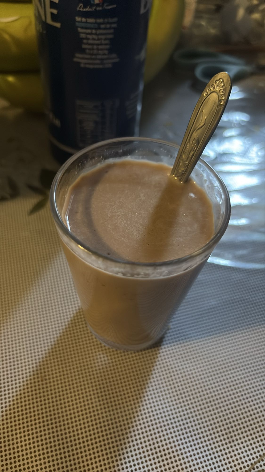 verre de lait chocolaté
