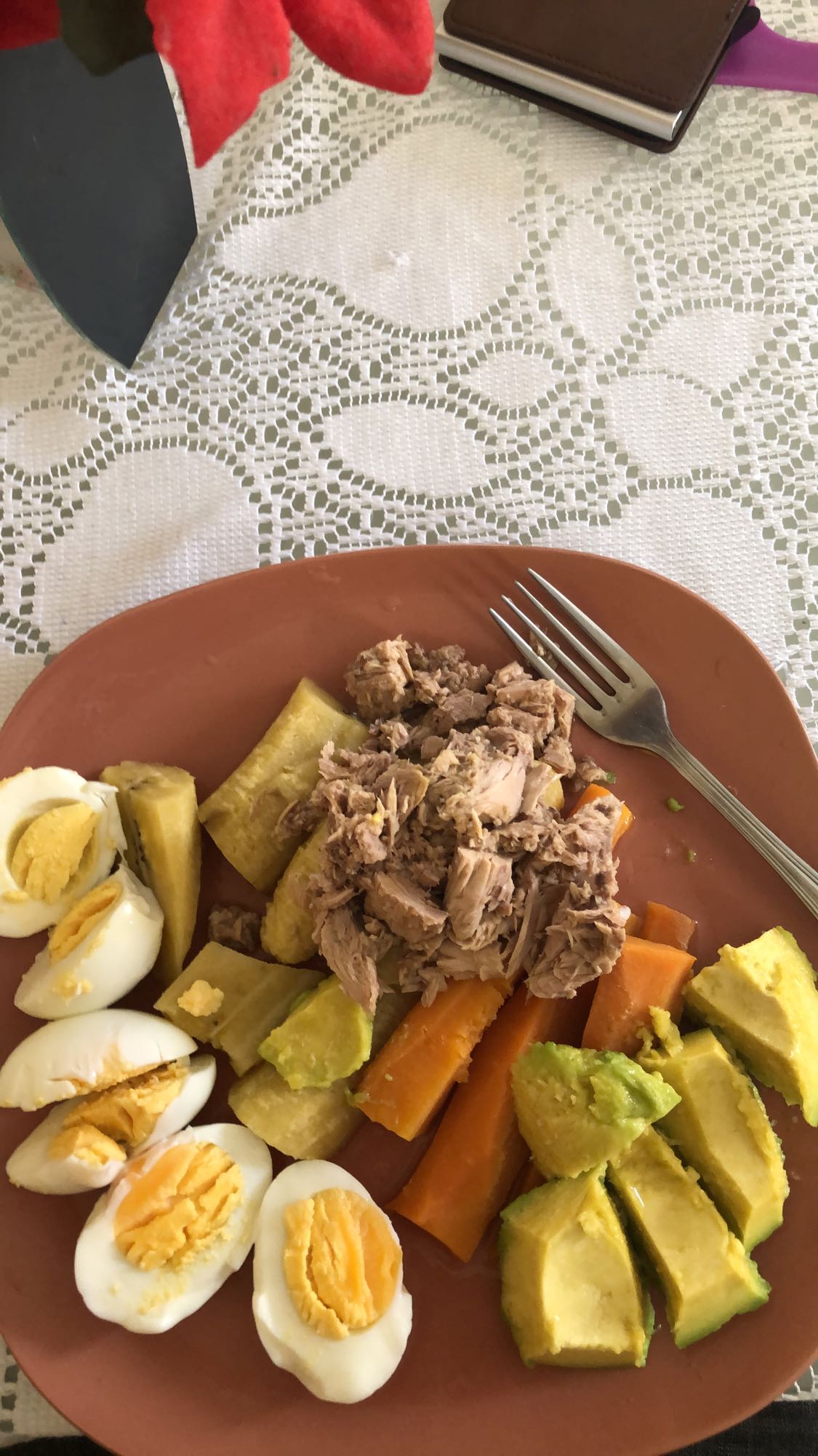 Plato saludable con atún