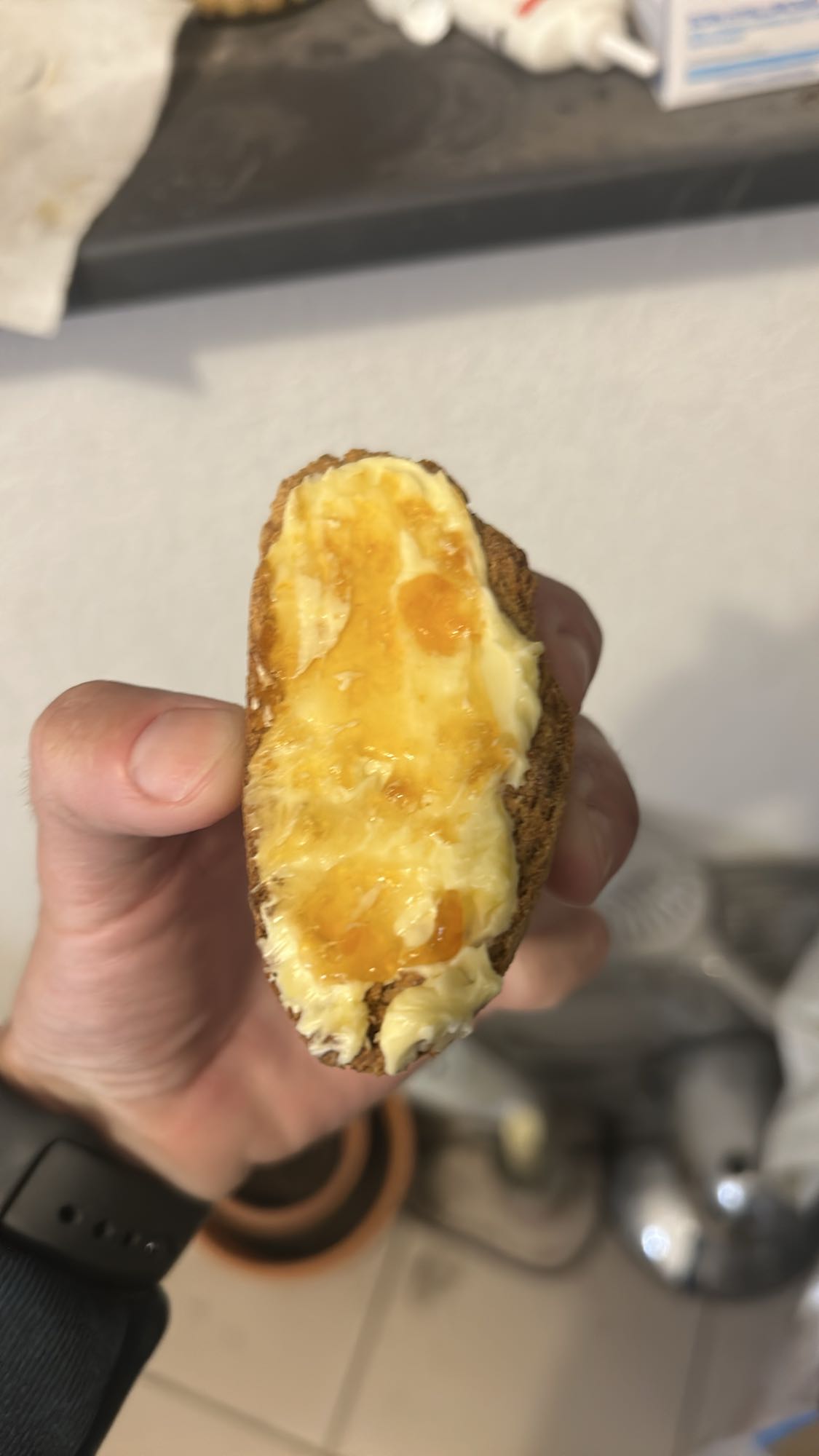 Tartine beurre et confiture