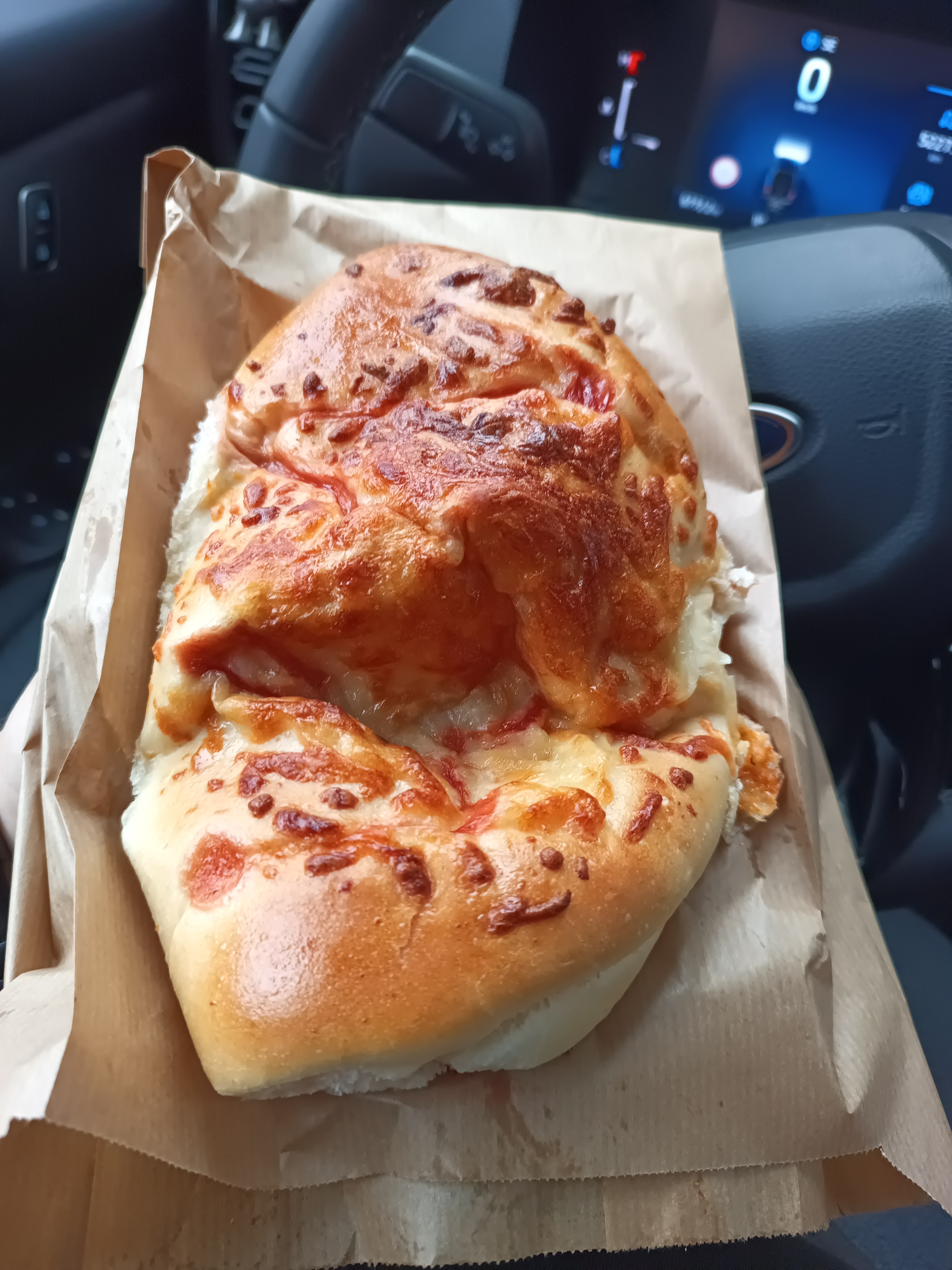 Cheese bread roll