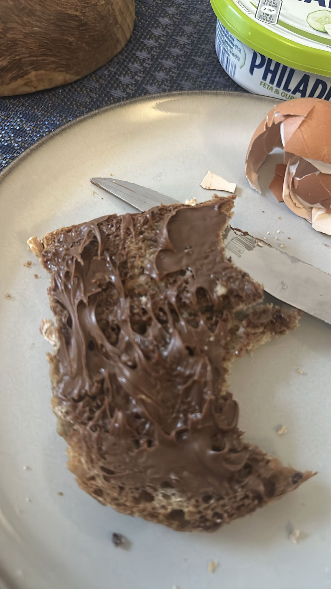 Chocolate spread toast