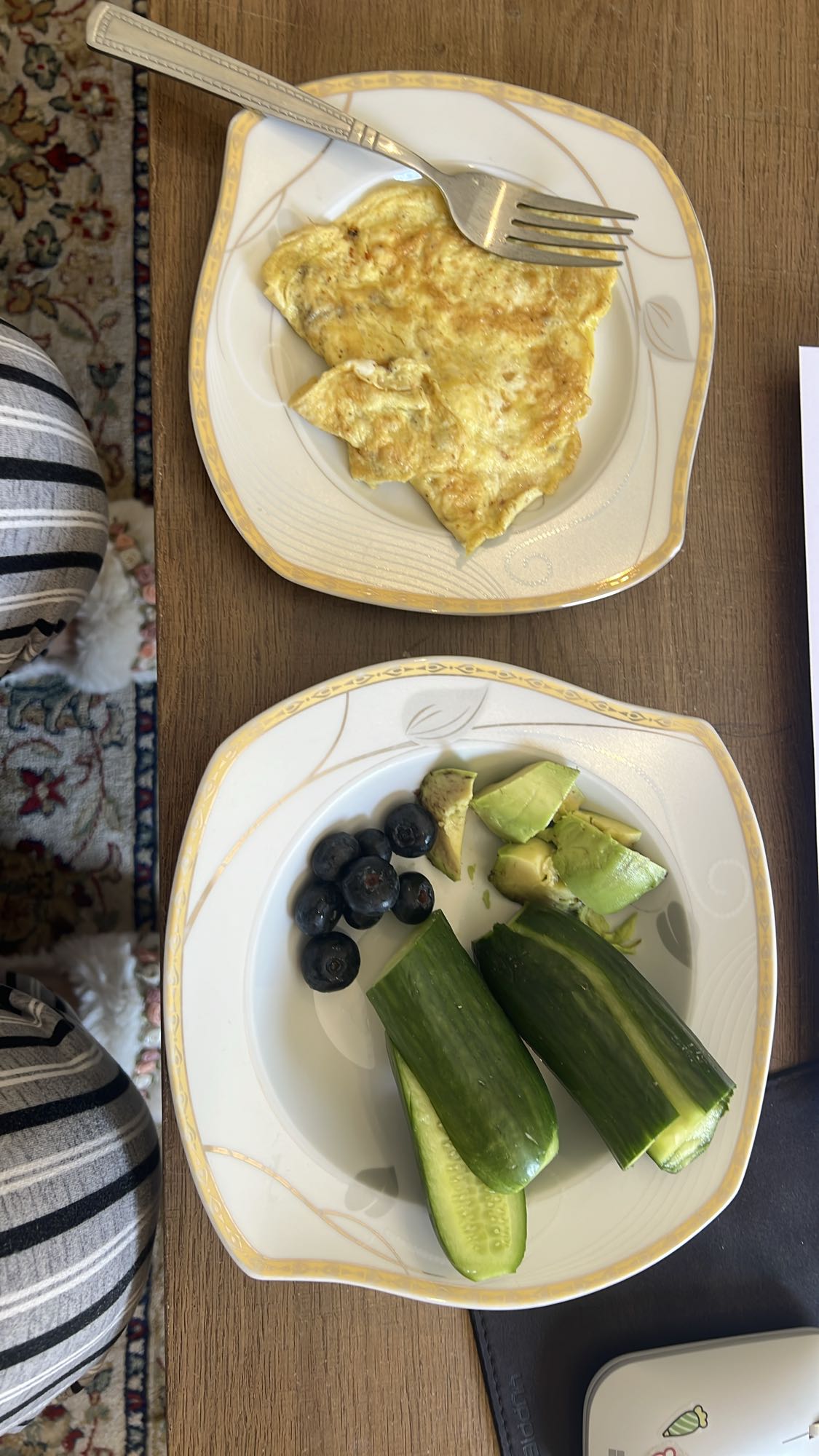 Omelette with veggies