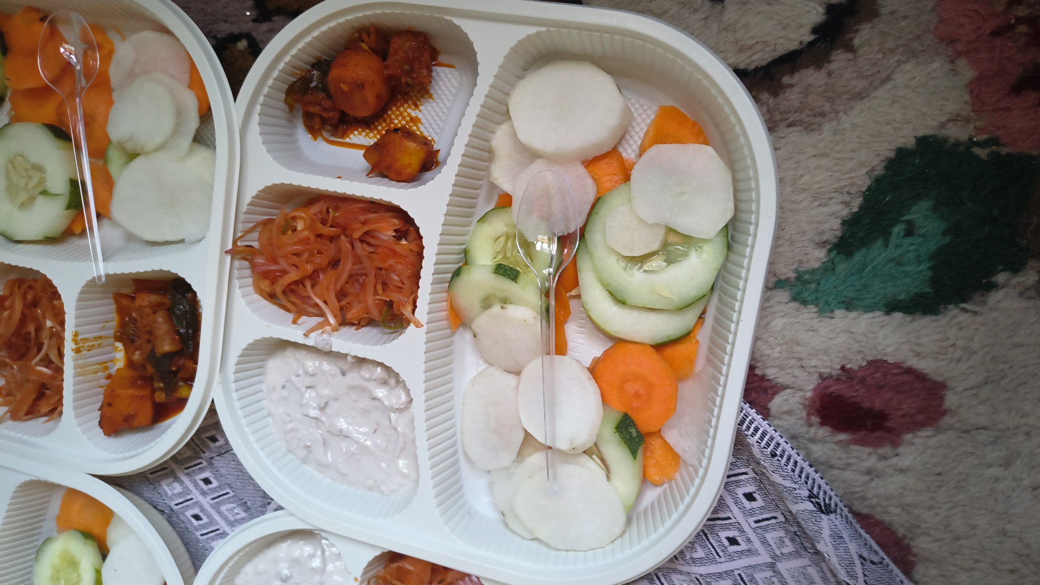 Veg Salad & Sides Plate