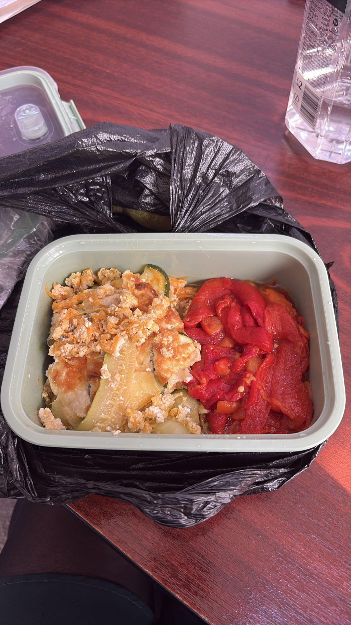 Dovlecei cu ardei copți