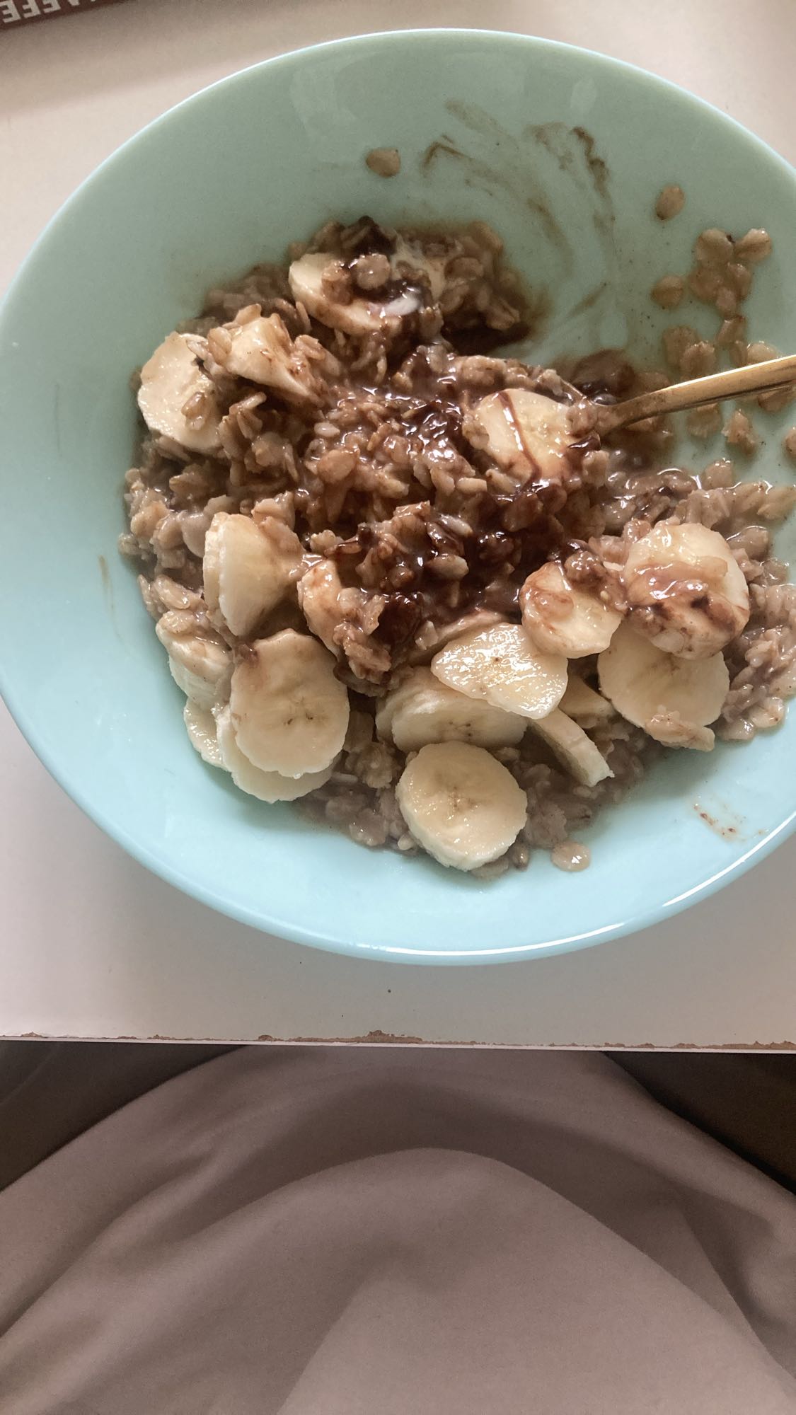 Banana chocolate oatmeal