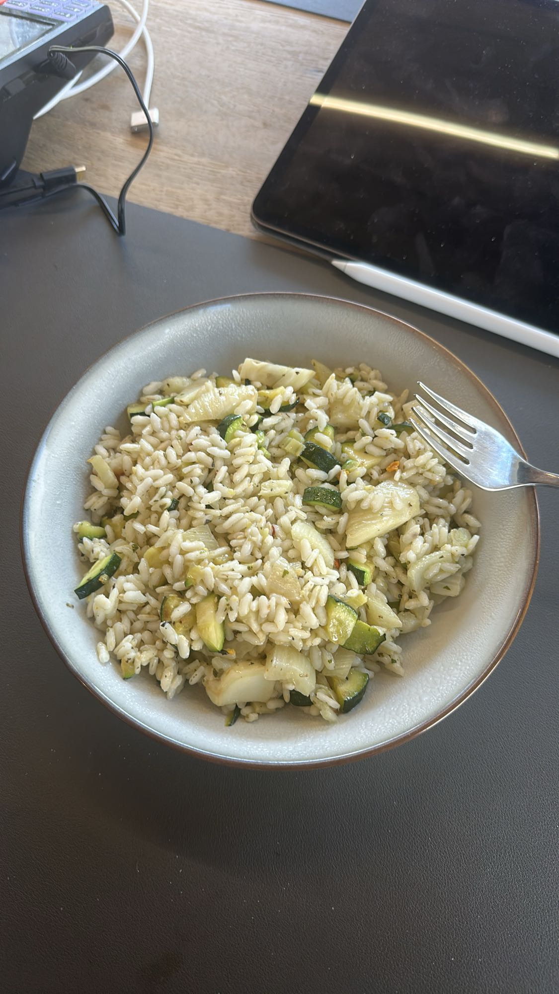 Rijst met courgette en artisjok