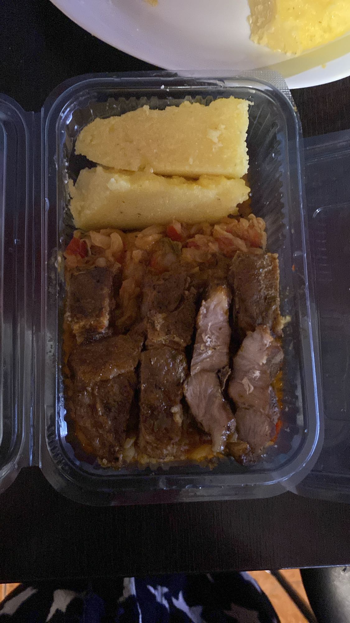 Tocanita cu mamaliga