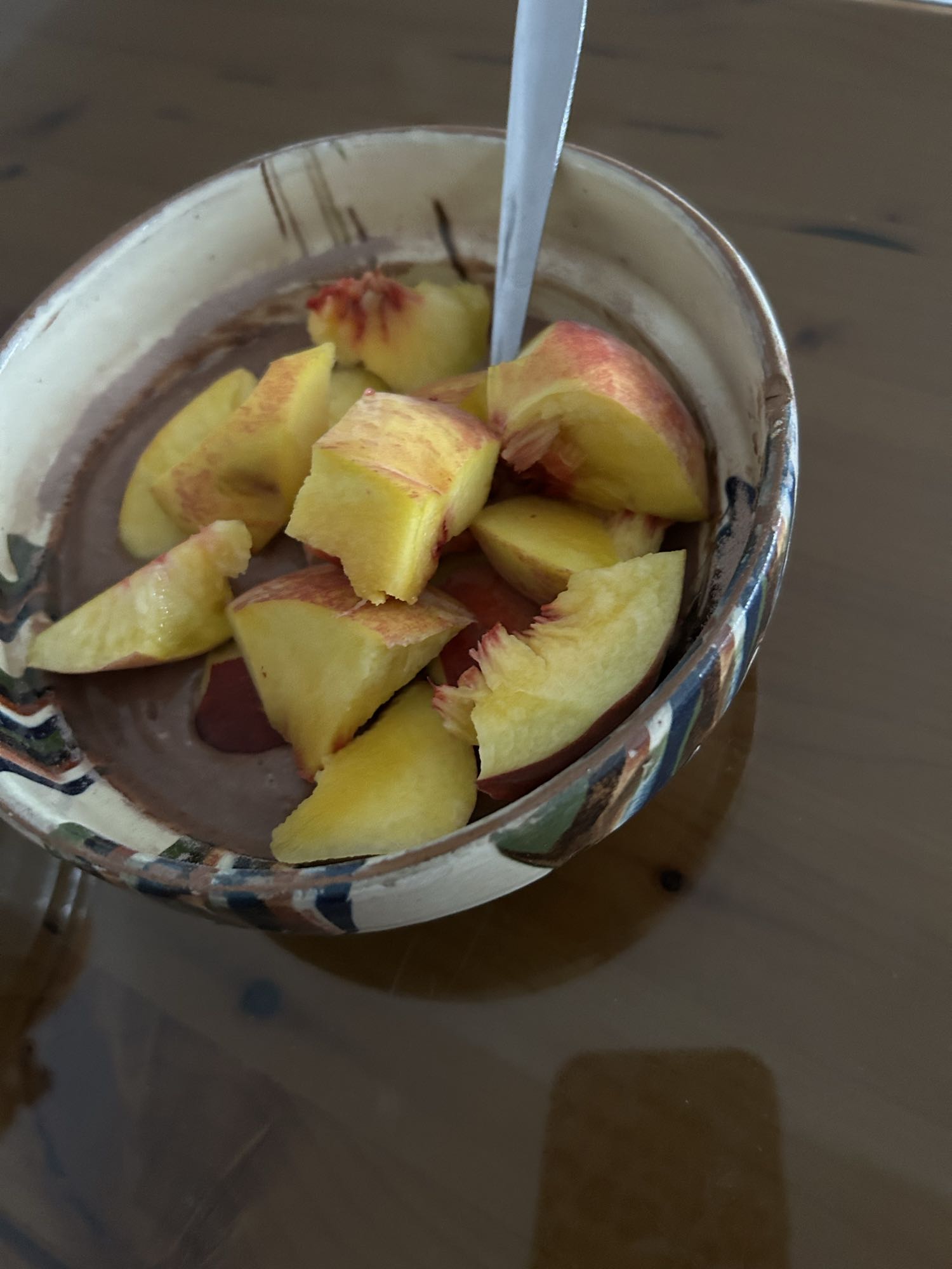 Piersică cu iaurt proteic