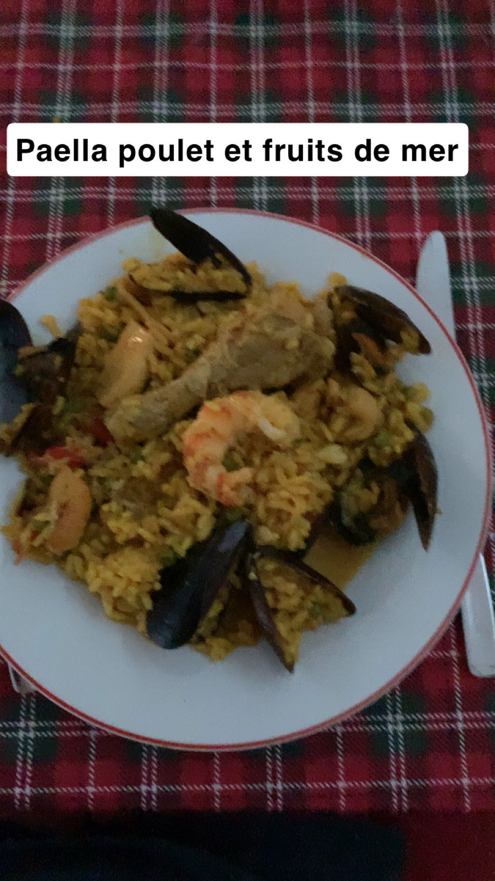 Paella poulet fruits de mer