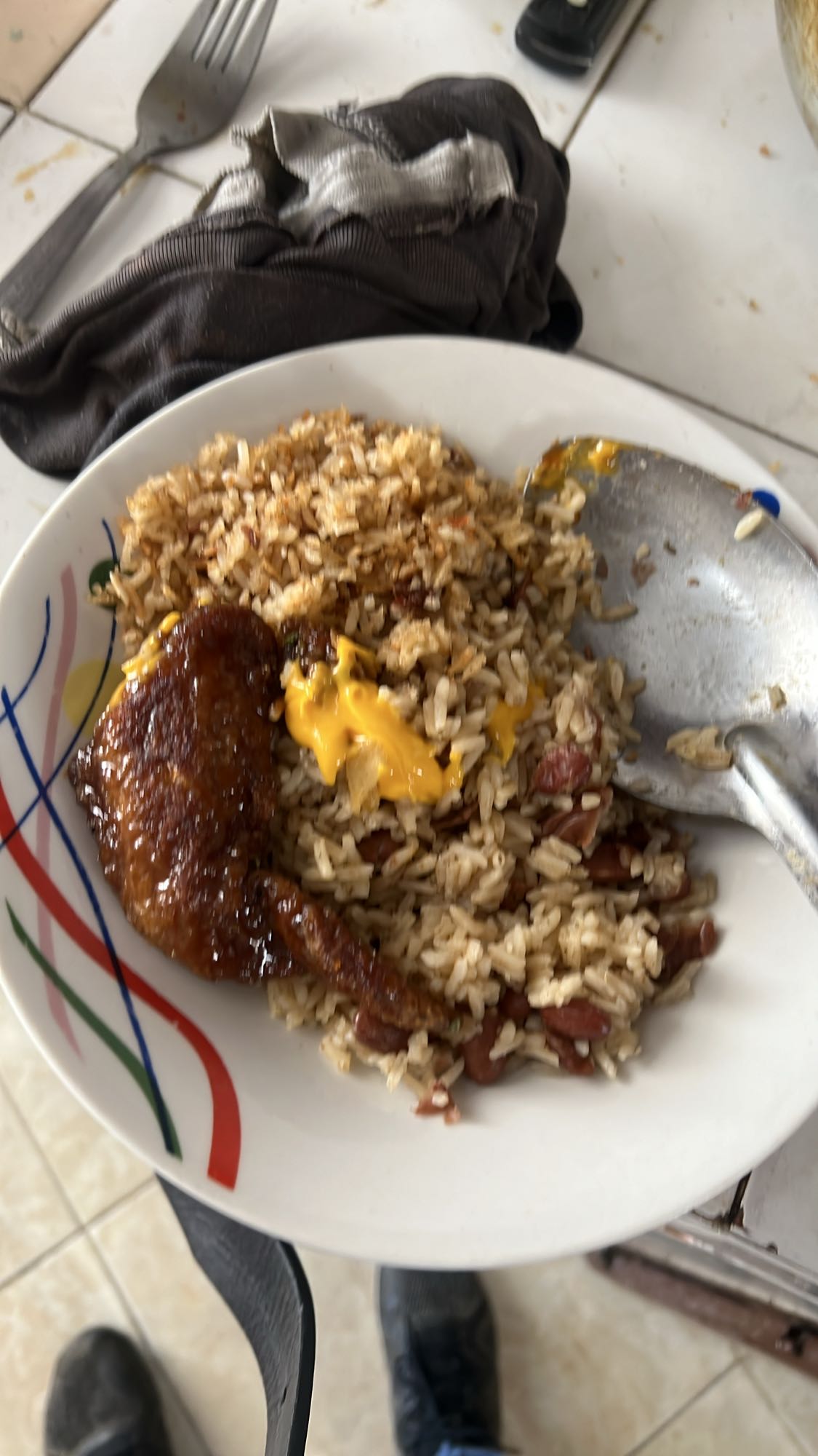 Arroz con pollo y queso