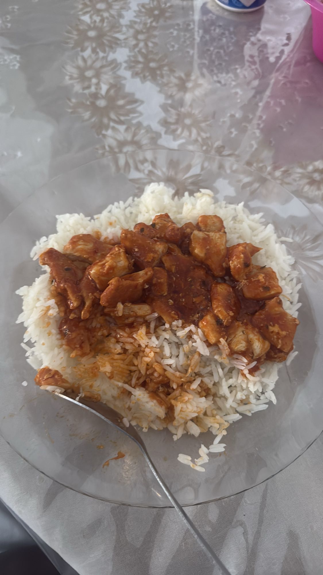 arroz con pollo en salsa