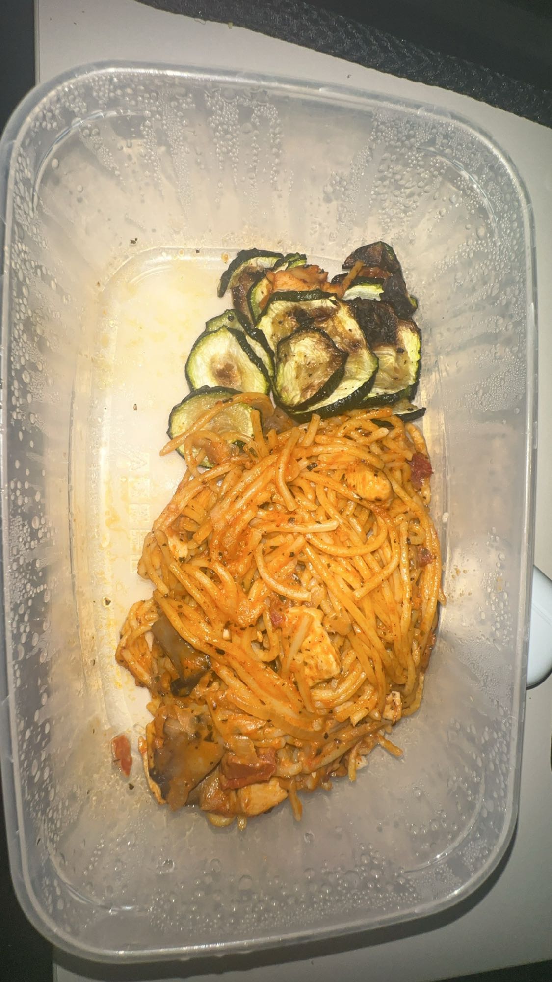 Spaghetti poulet légumes