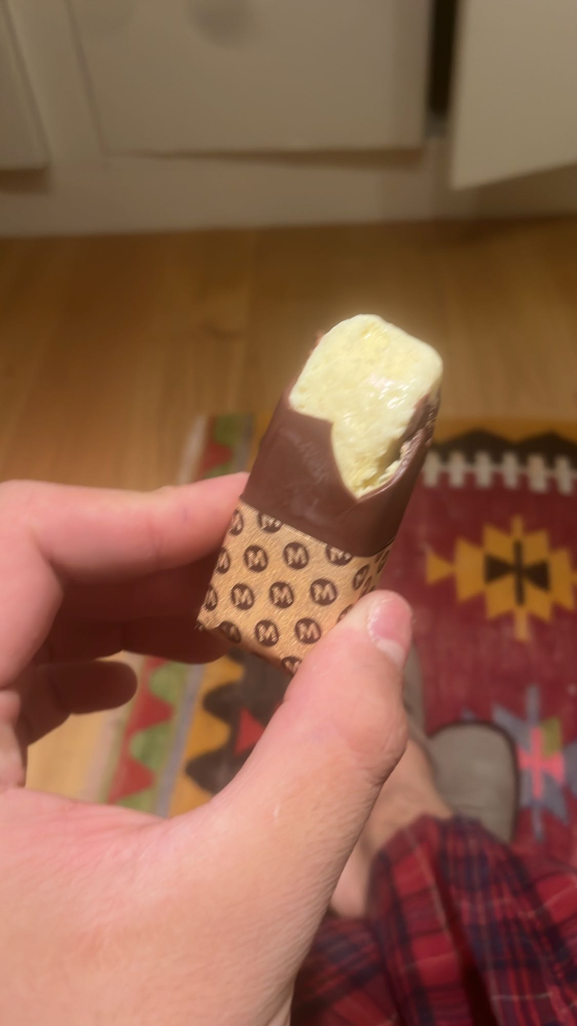 mini helado de vainilla y chocolate