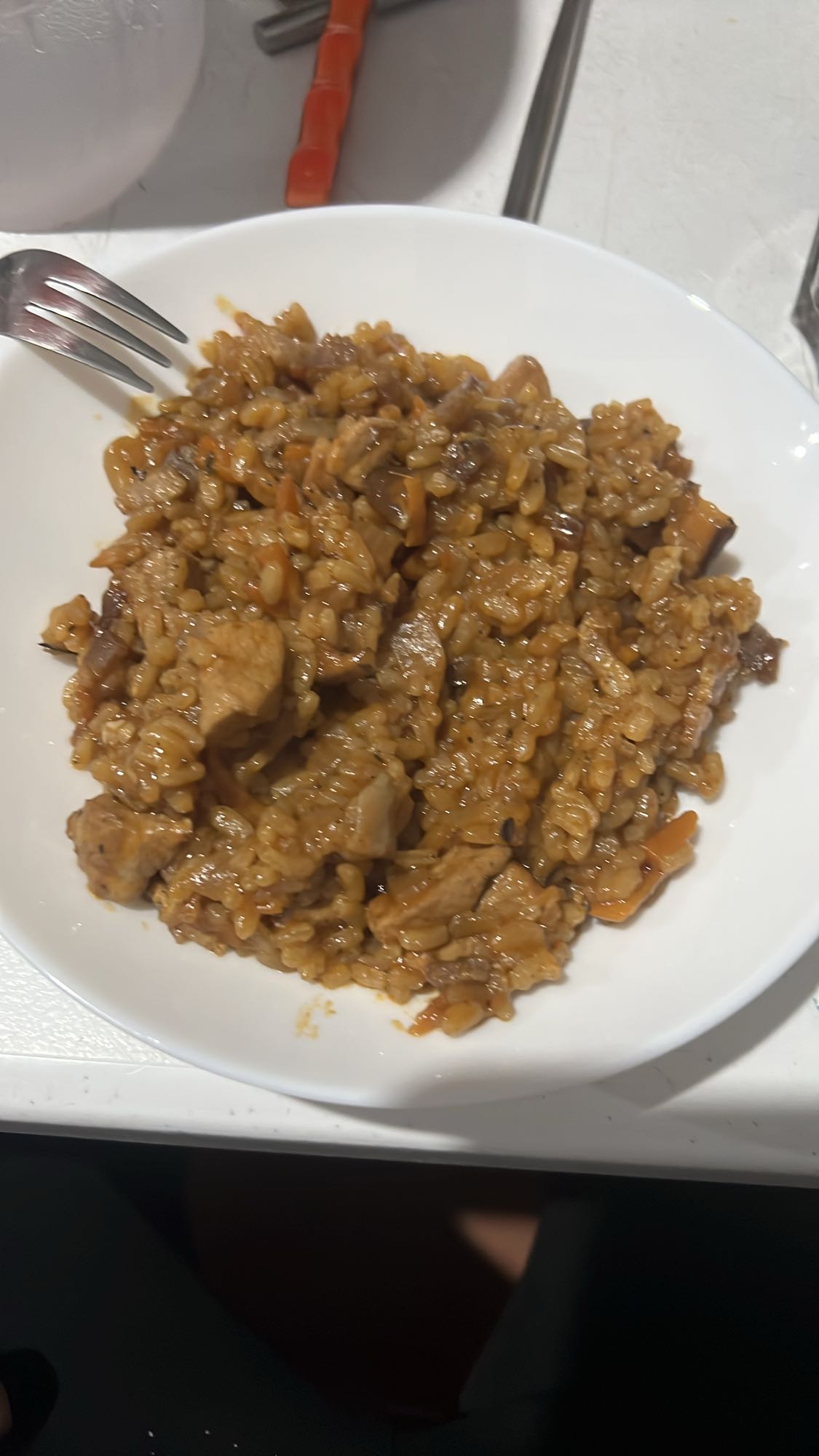 arroz con carne y verduras