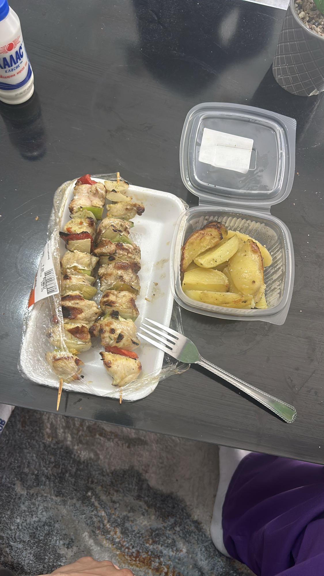 Chicken skewers with potatoes