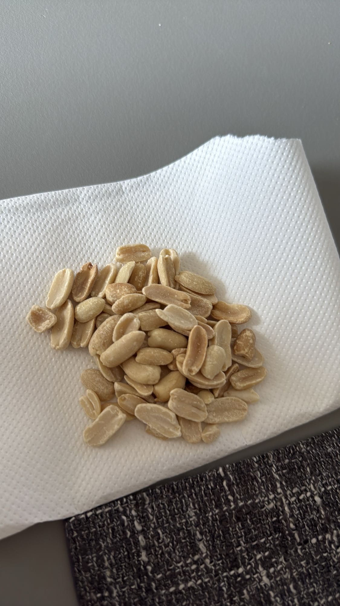 Arahide prăjite simple