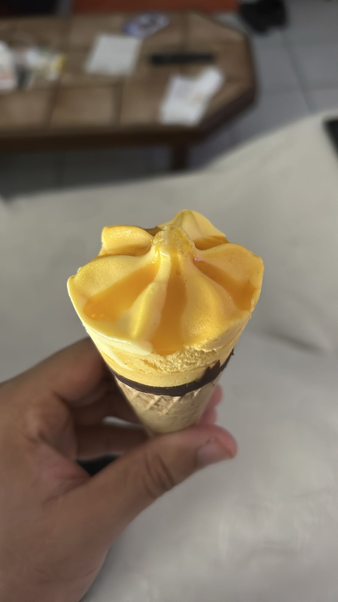 cornet glace mangue